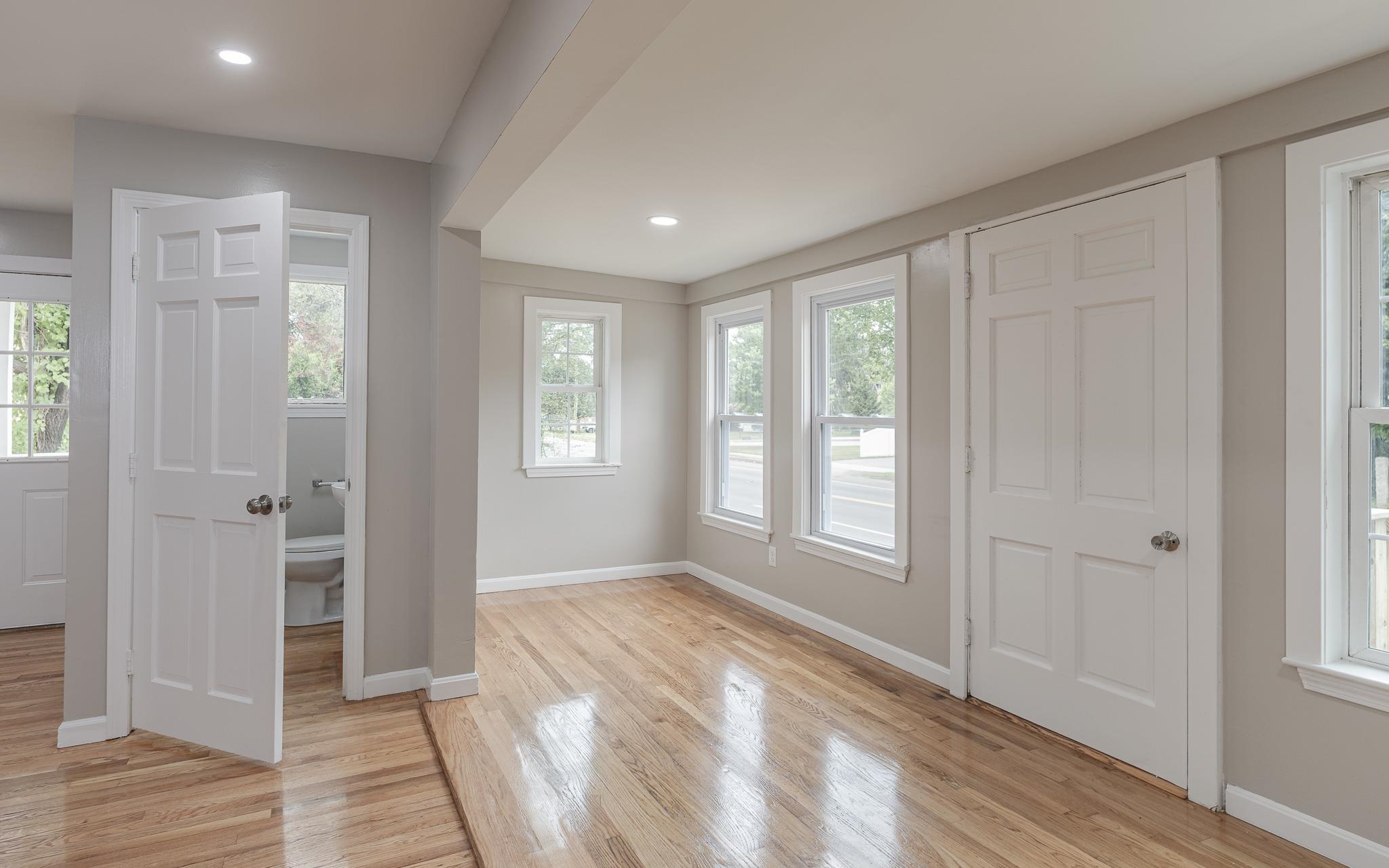 345 Marlboro Street Property Photo 18