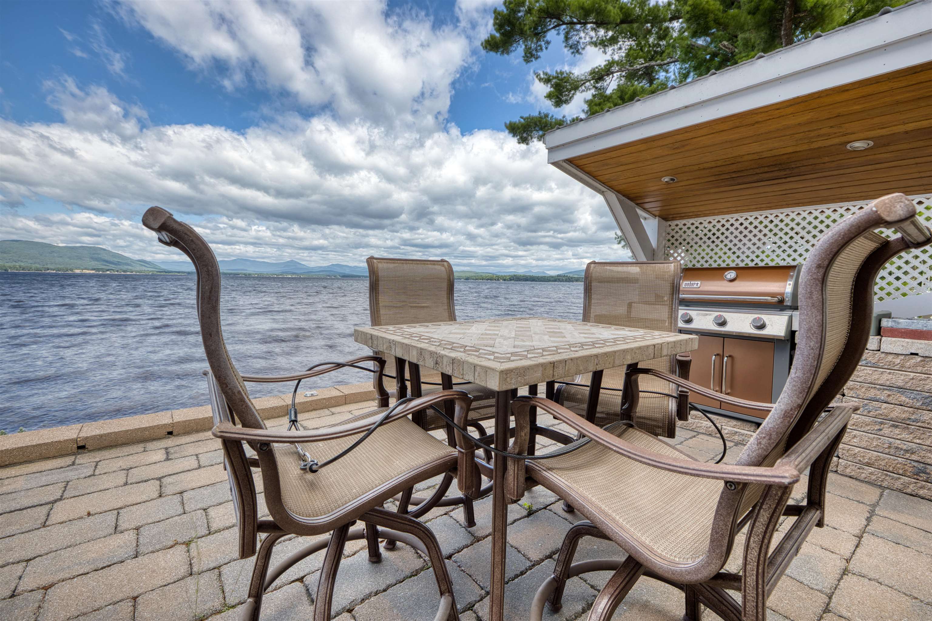 52 Long Sands Road Property Photo 15