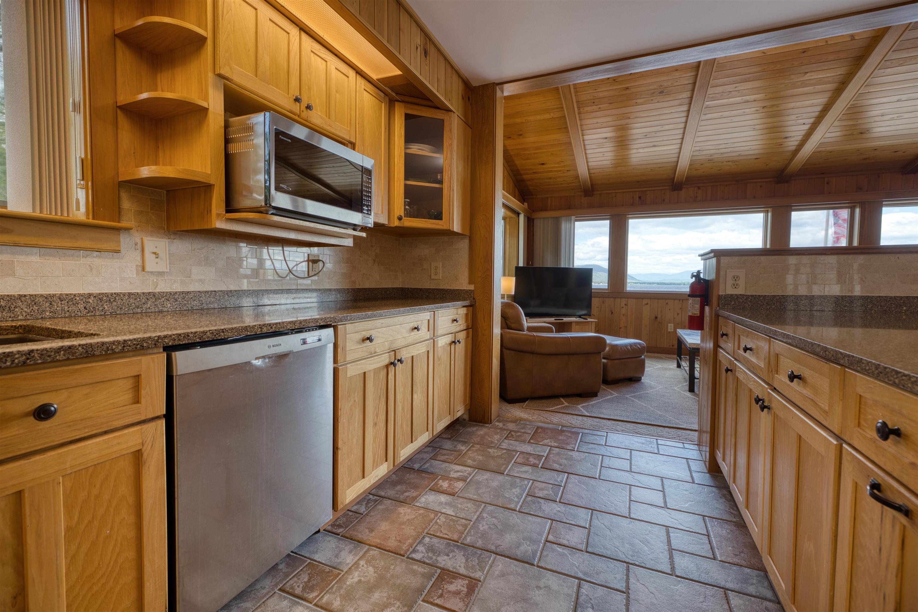52 Long Sands Road Property Photo 26