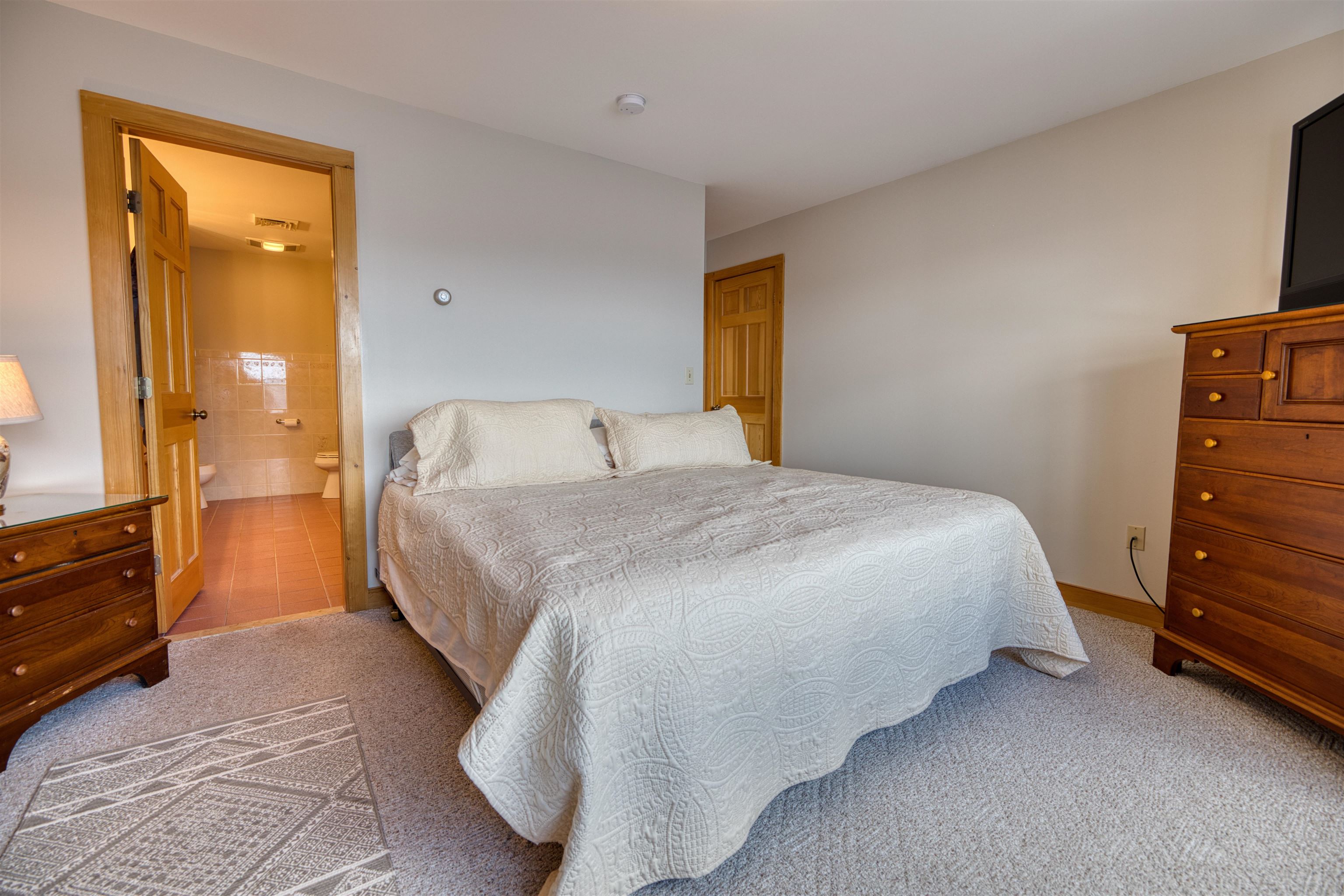52 Long Sands Road Property Photo 39