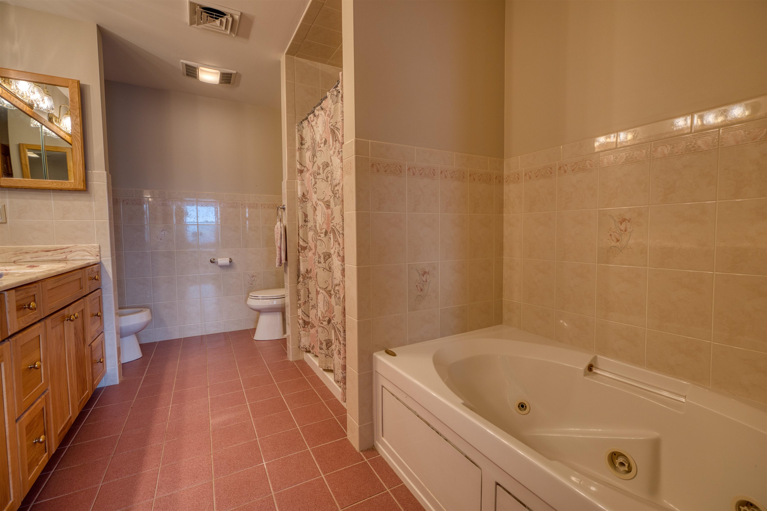 52 Long Sands Road Property Photo 42