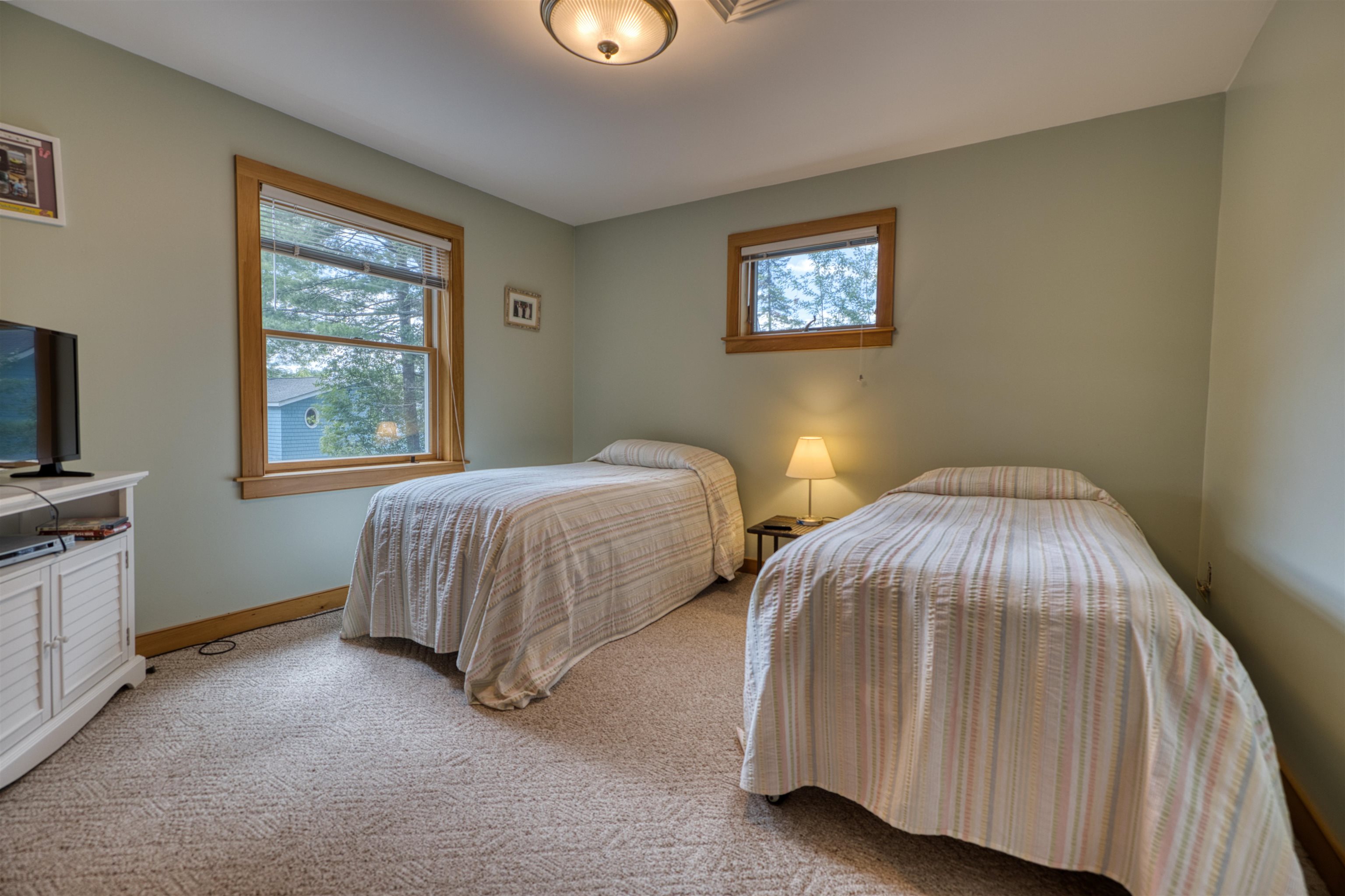 52 Long Sands Road Property Photo 44