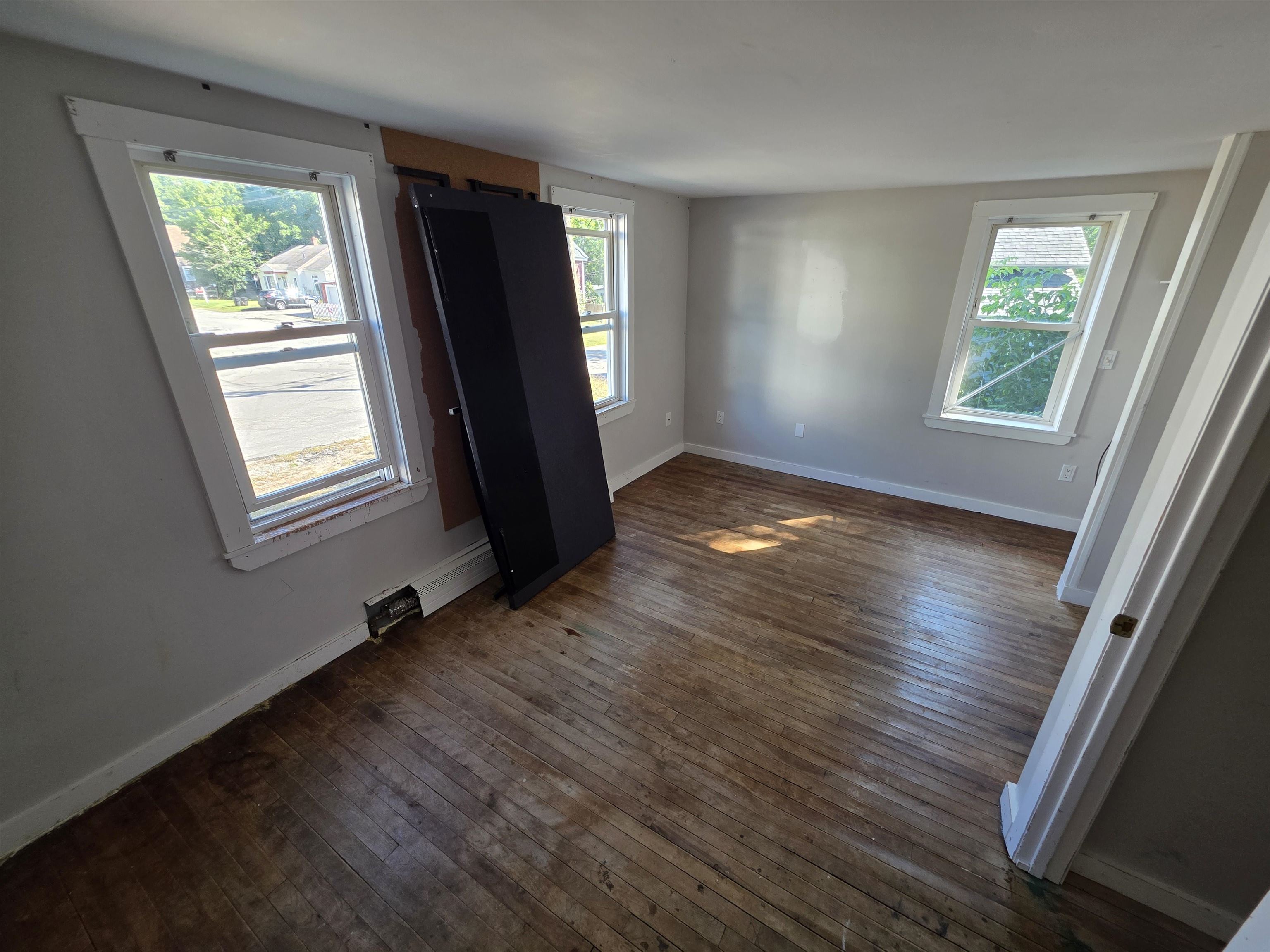 15 Winter Street Property Photo 44