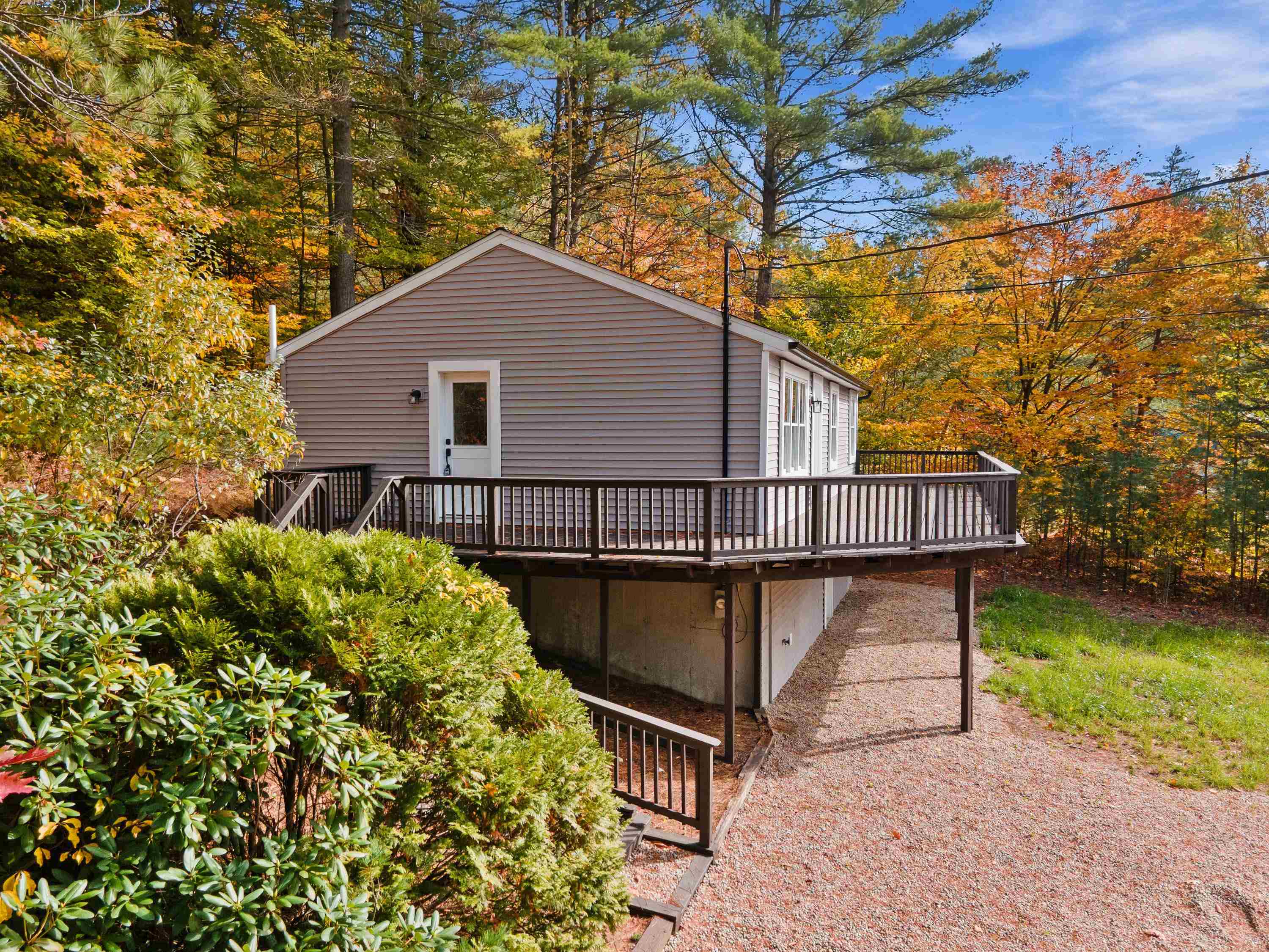17 Fairway Drive Property Photo 2