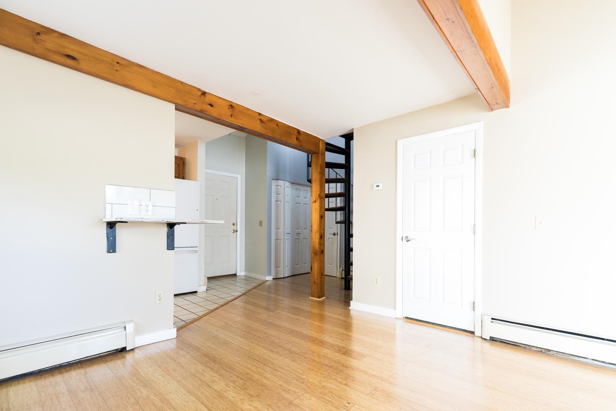 14 Franklin Heights Property Photo 8