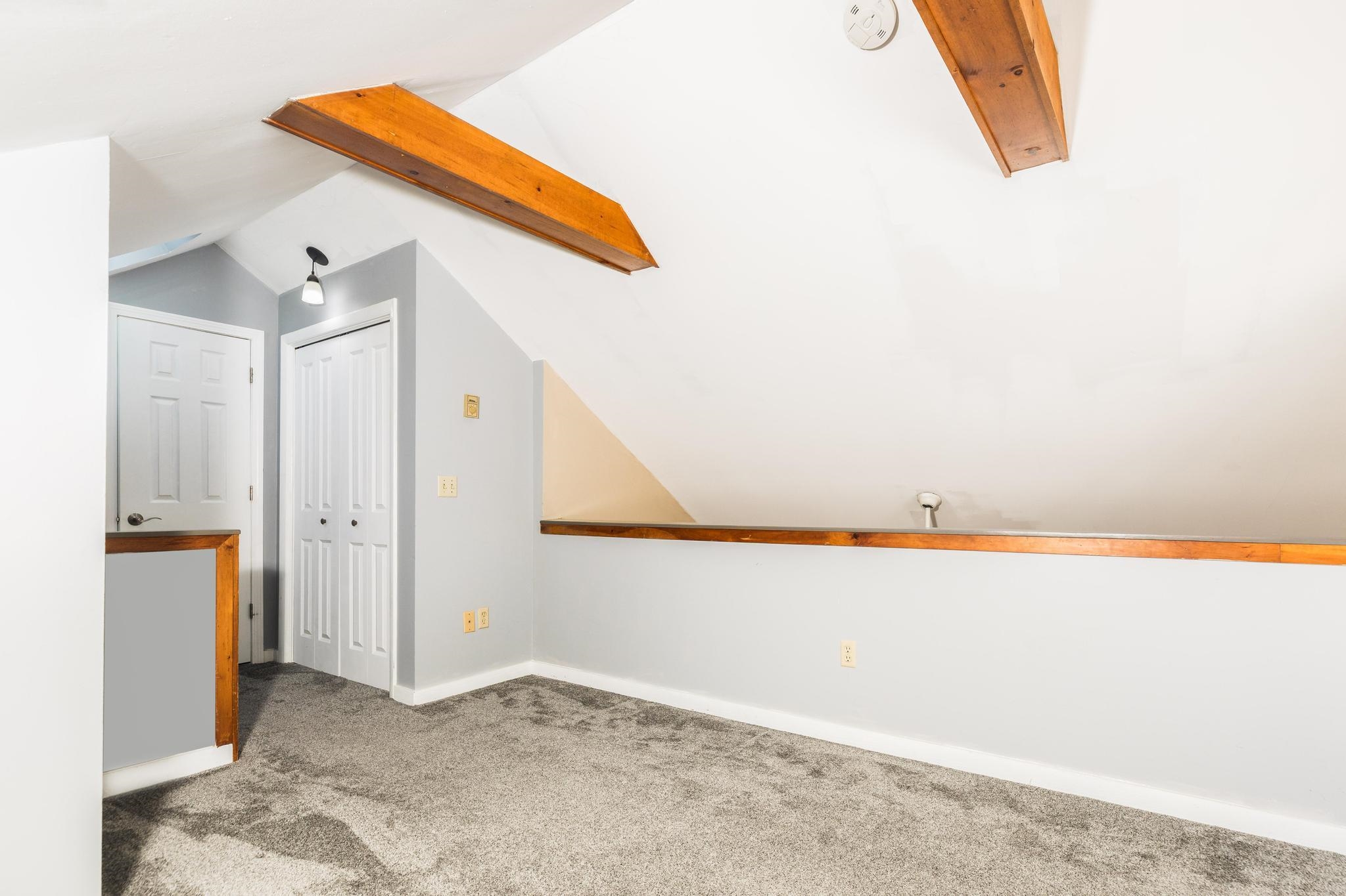 14 Franklin Heights Property Photo 27
