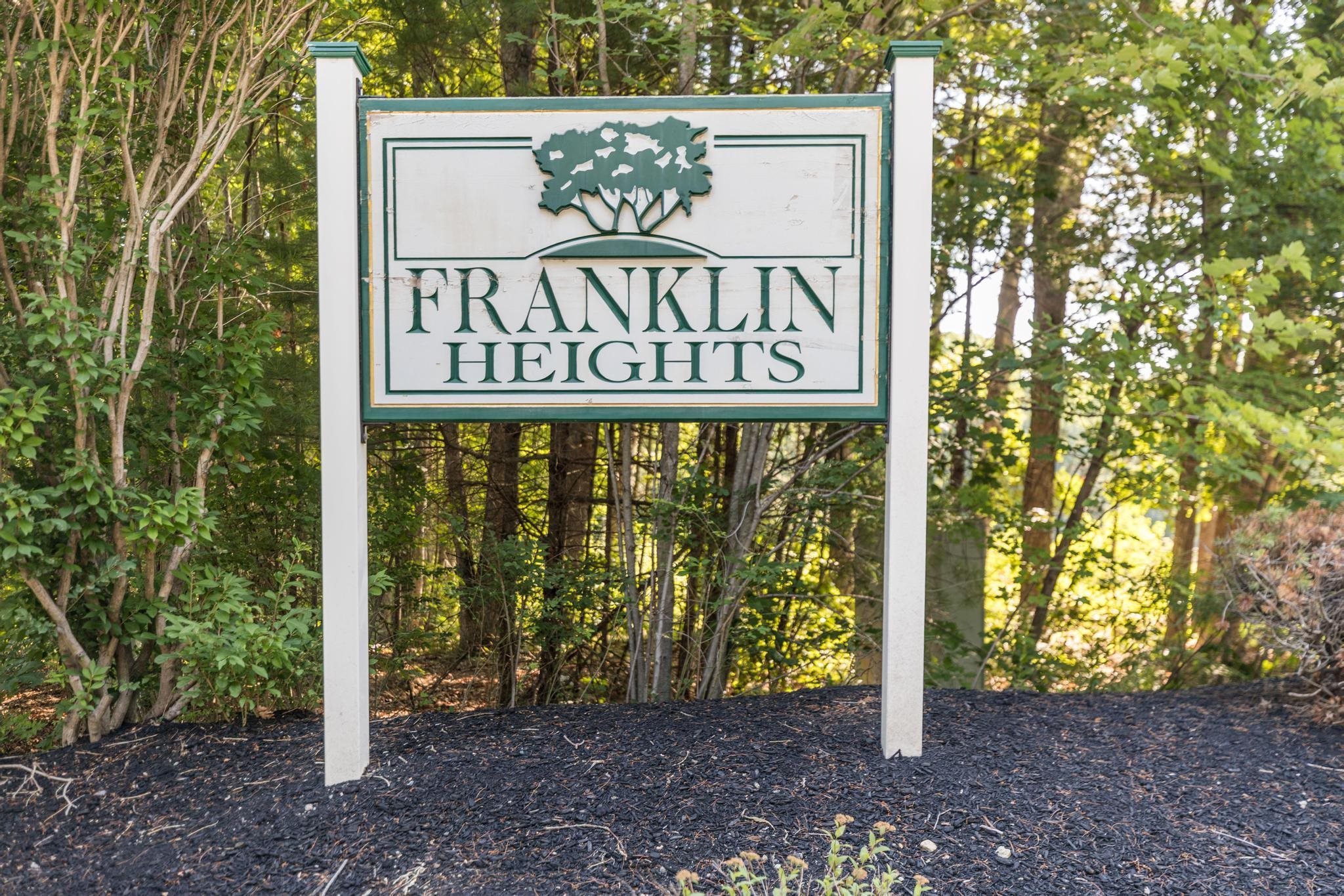 14 Franklin Heights Property Photo 34