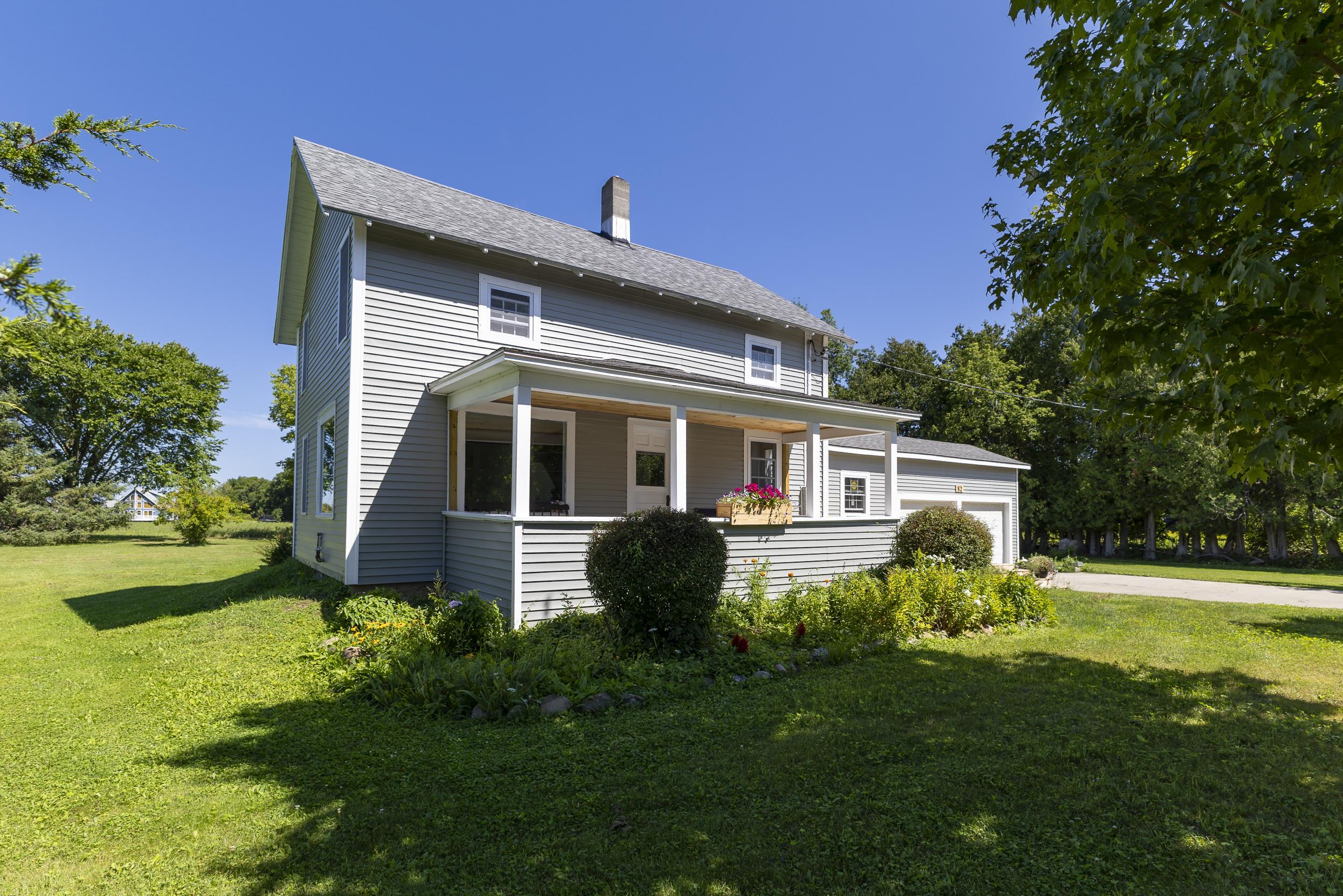 82 Allen Road Property Photo 3