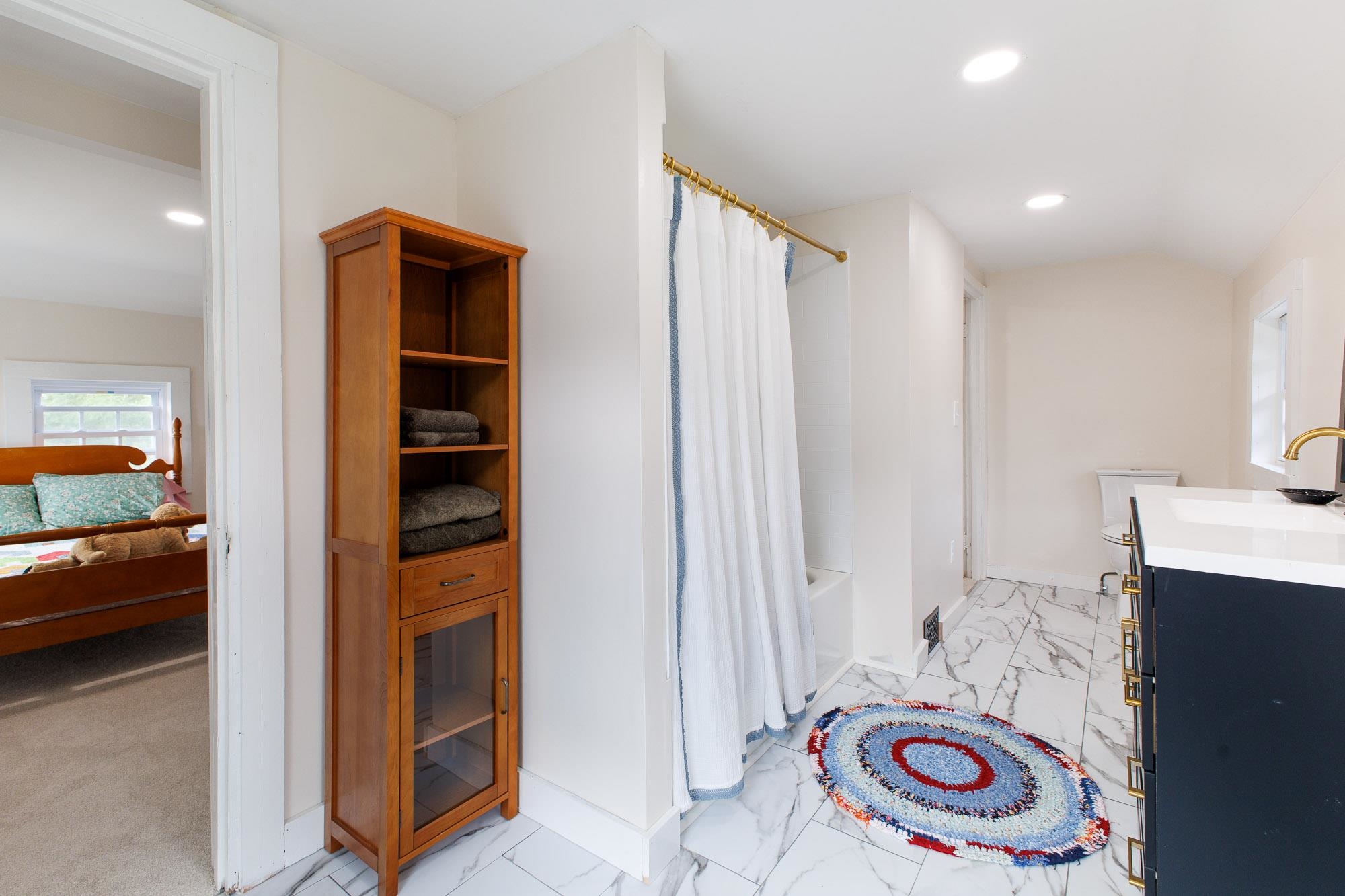 82 Allen Road Property Photo 34