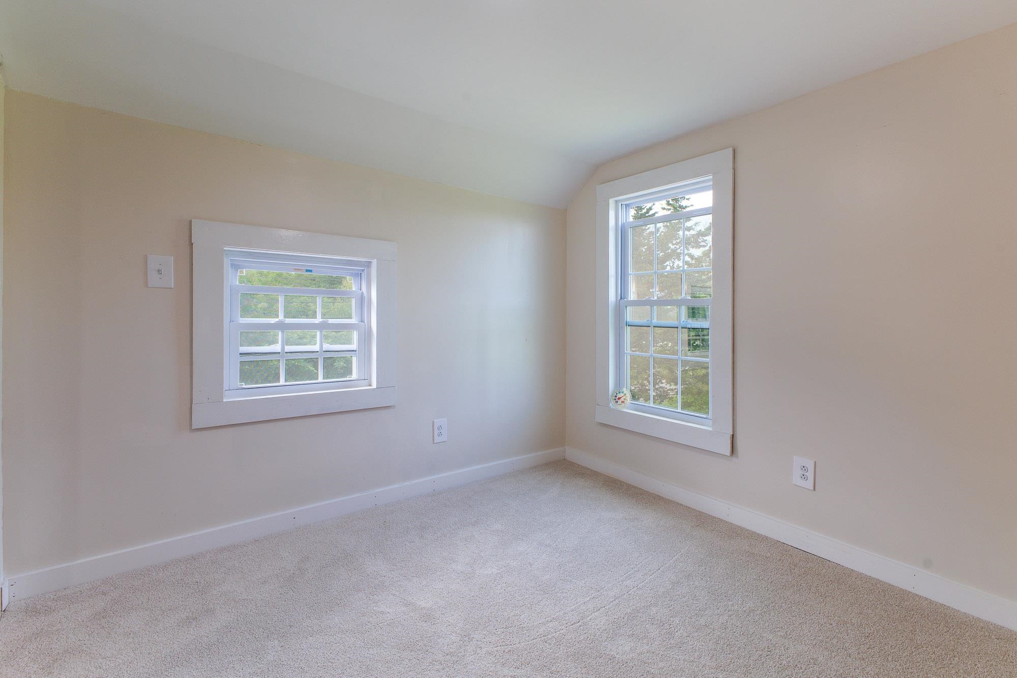 82 Allen Road Property Photo 38