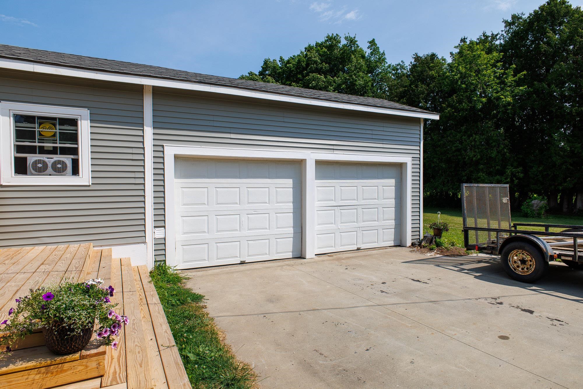 82 Allen Road Property Photo 43