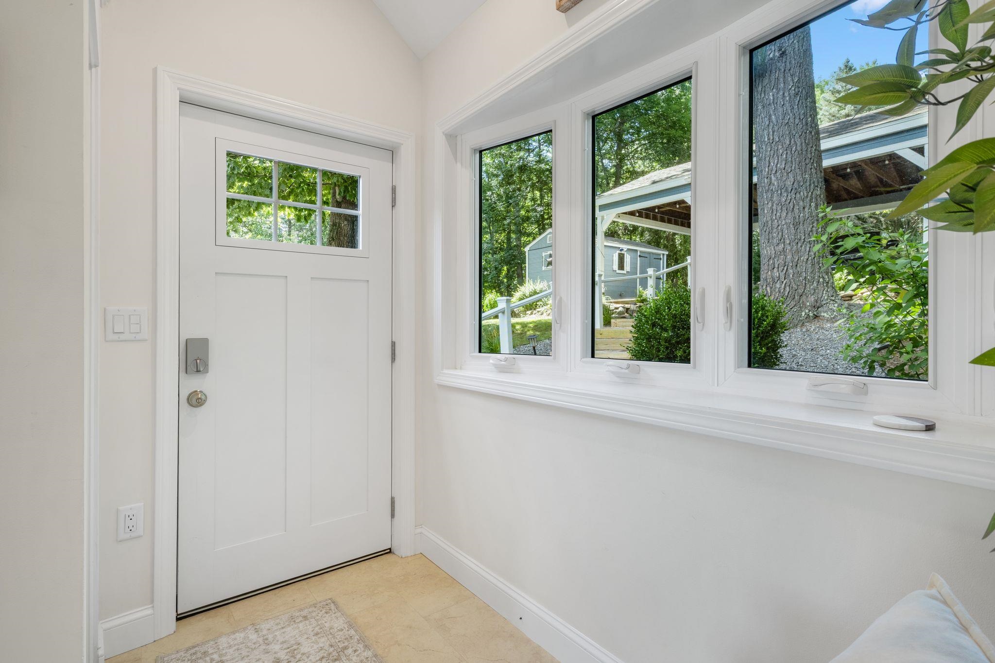 2 Fox Street Property Photo 5