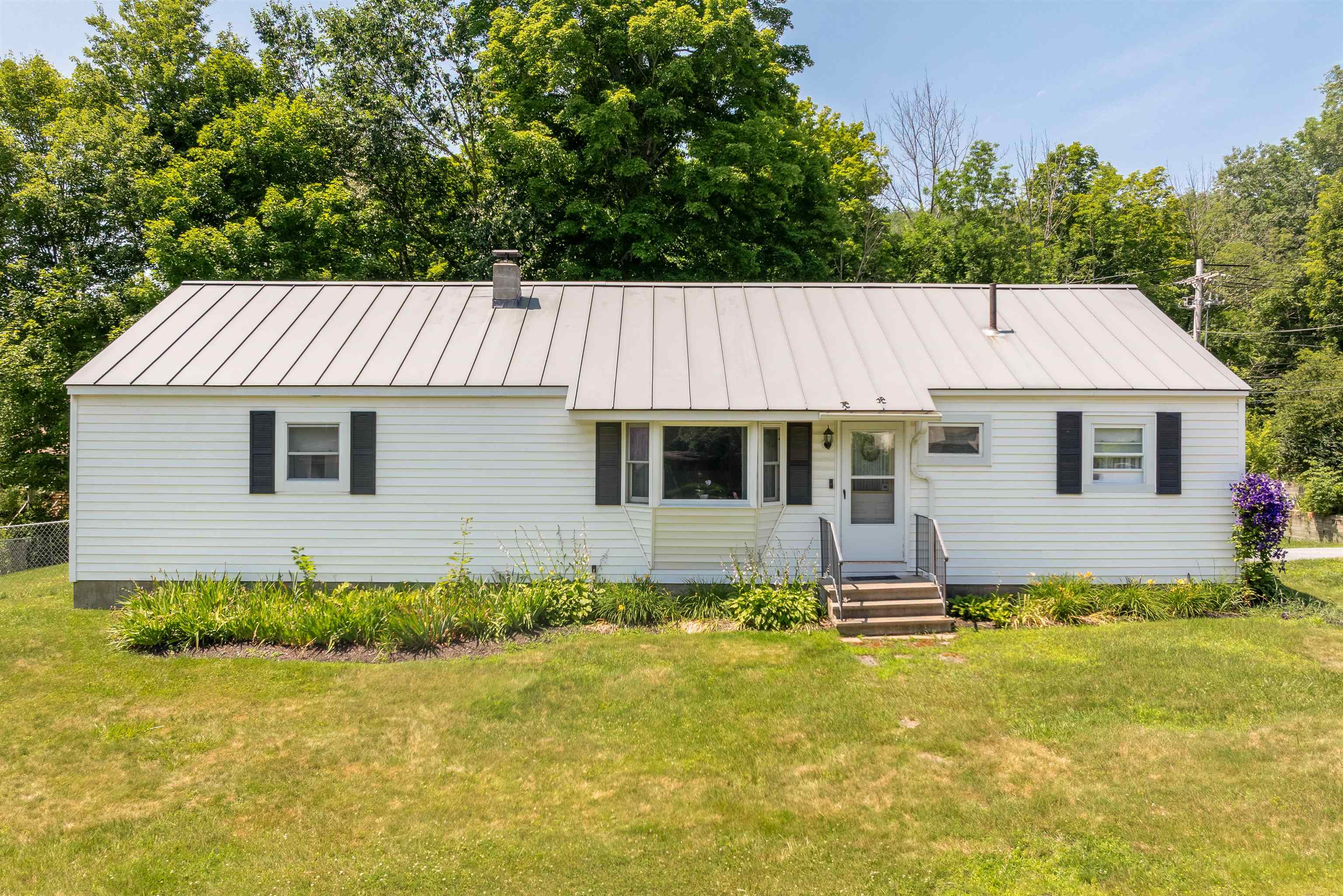 9 Placid Square Property Photo 3
