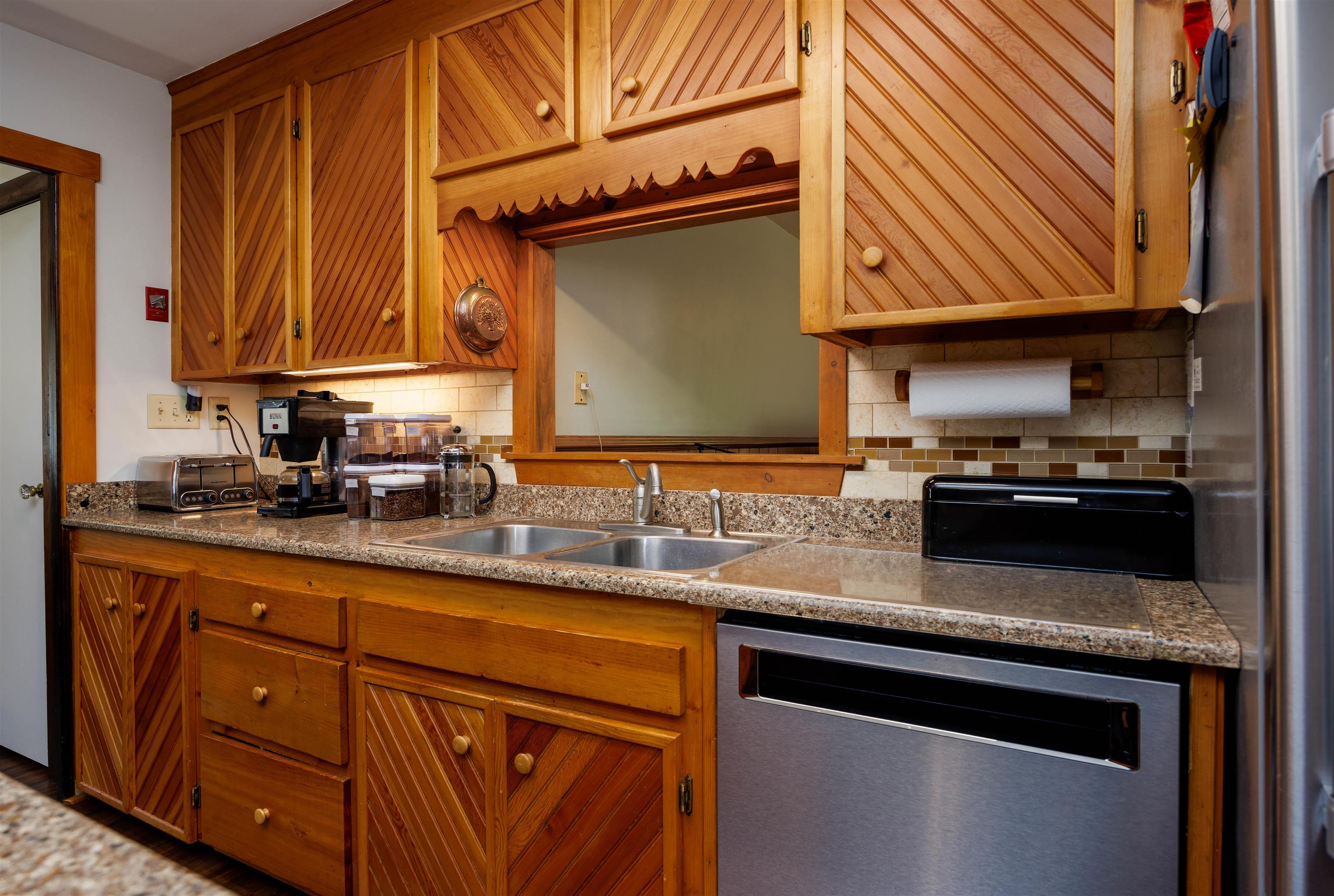 9 Placid Square Property Photo 6