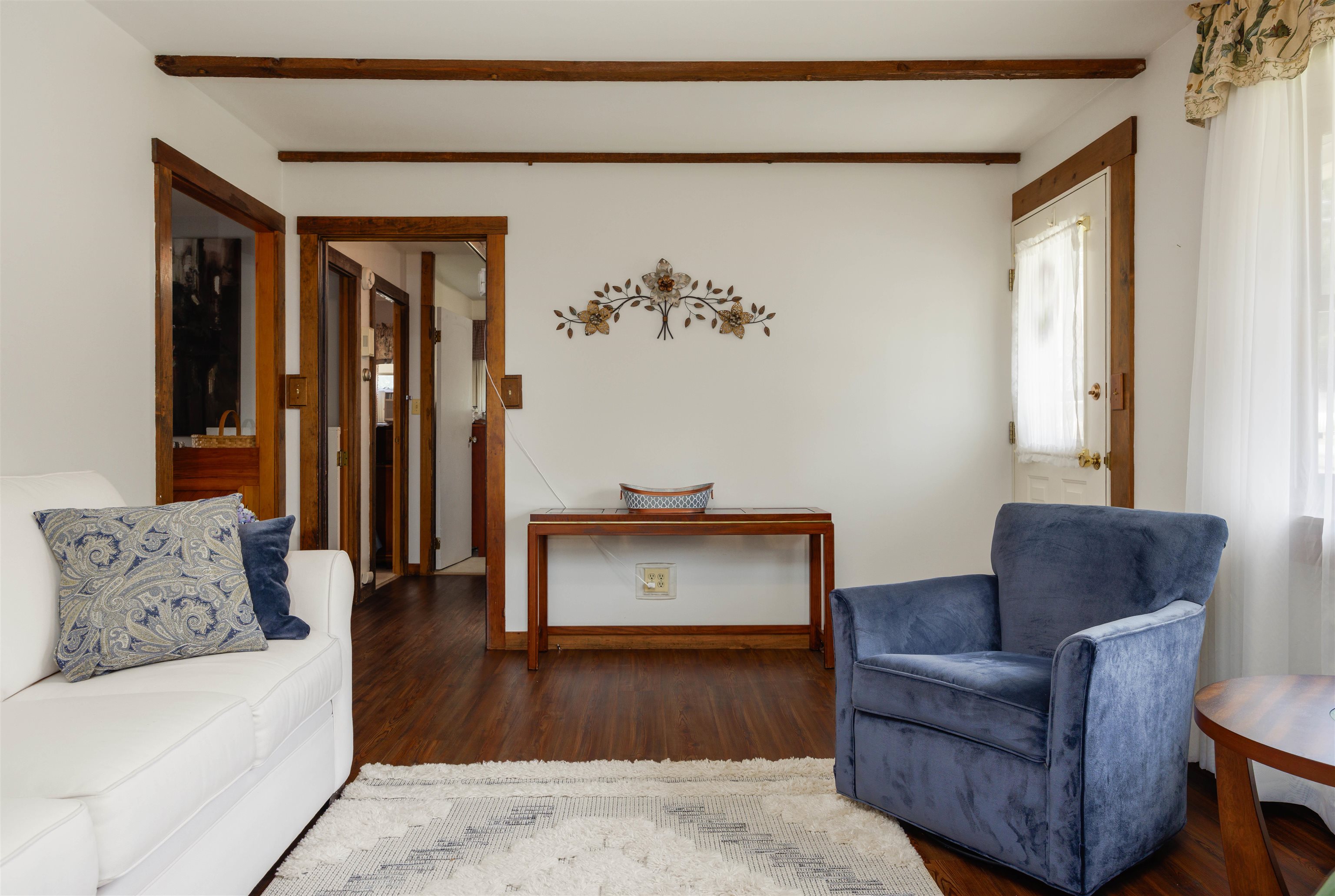 9 Placid Square Property Photo 10