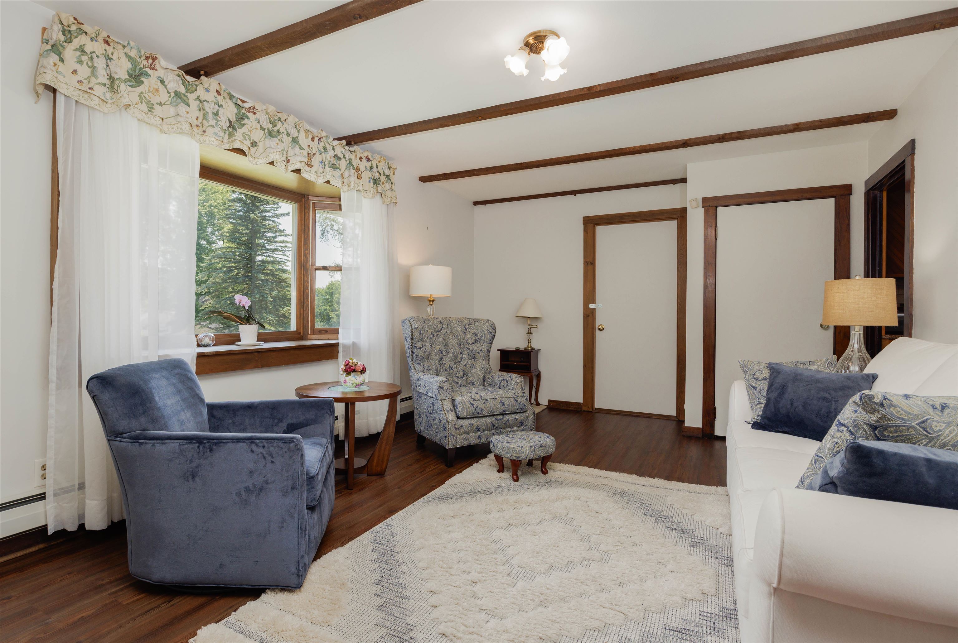 9 Placid Square Property Photo 11