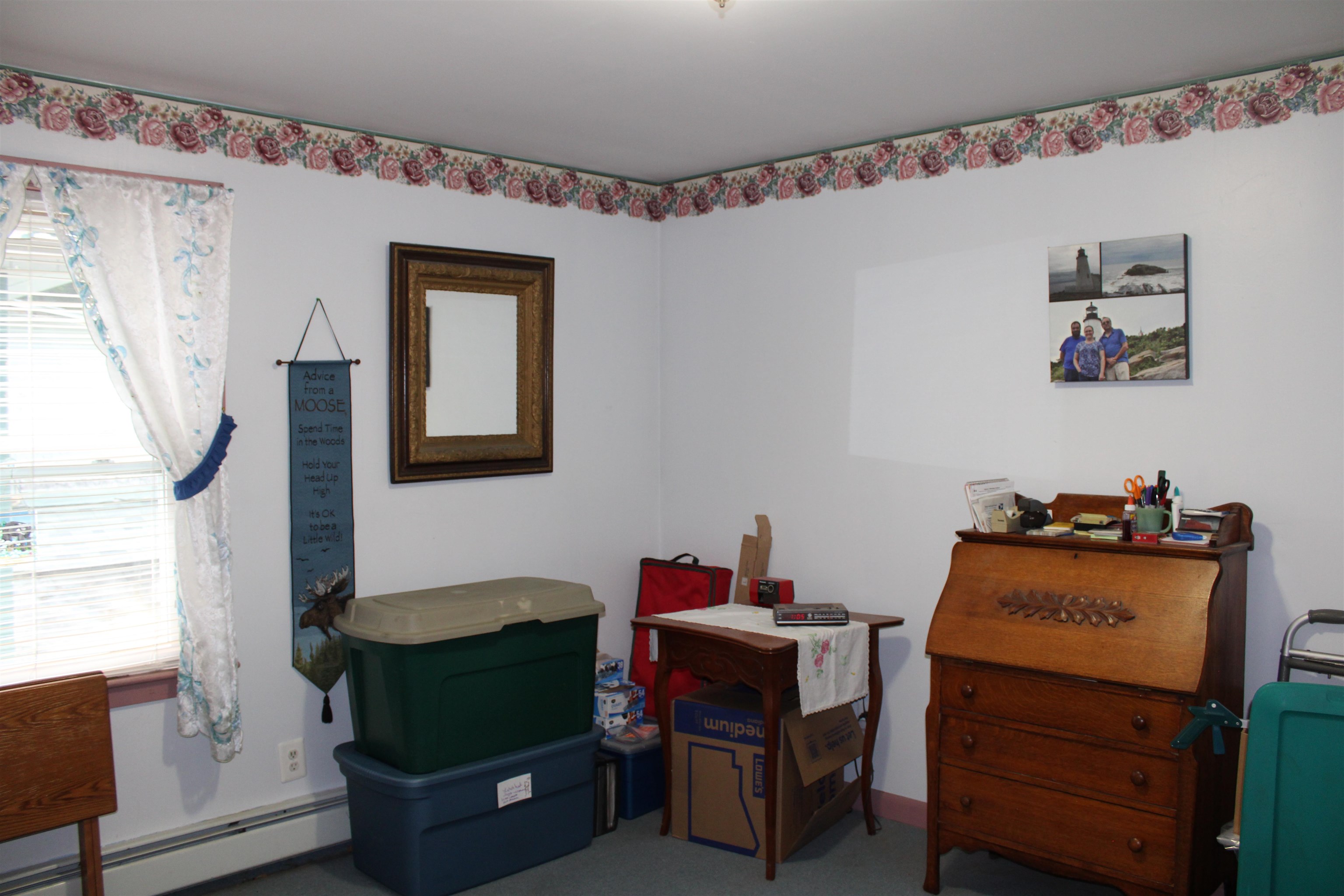 8 Holly Heights Property Photo 16