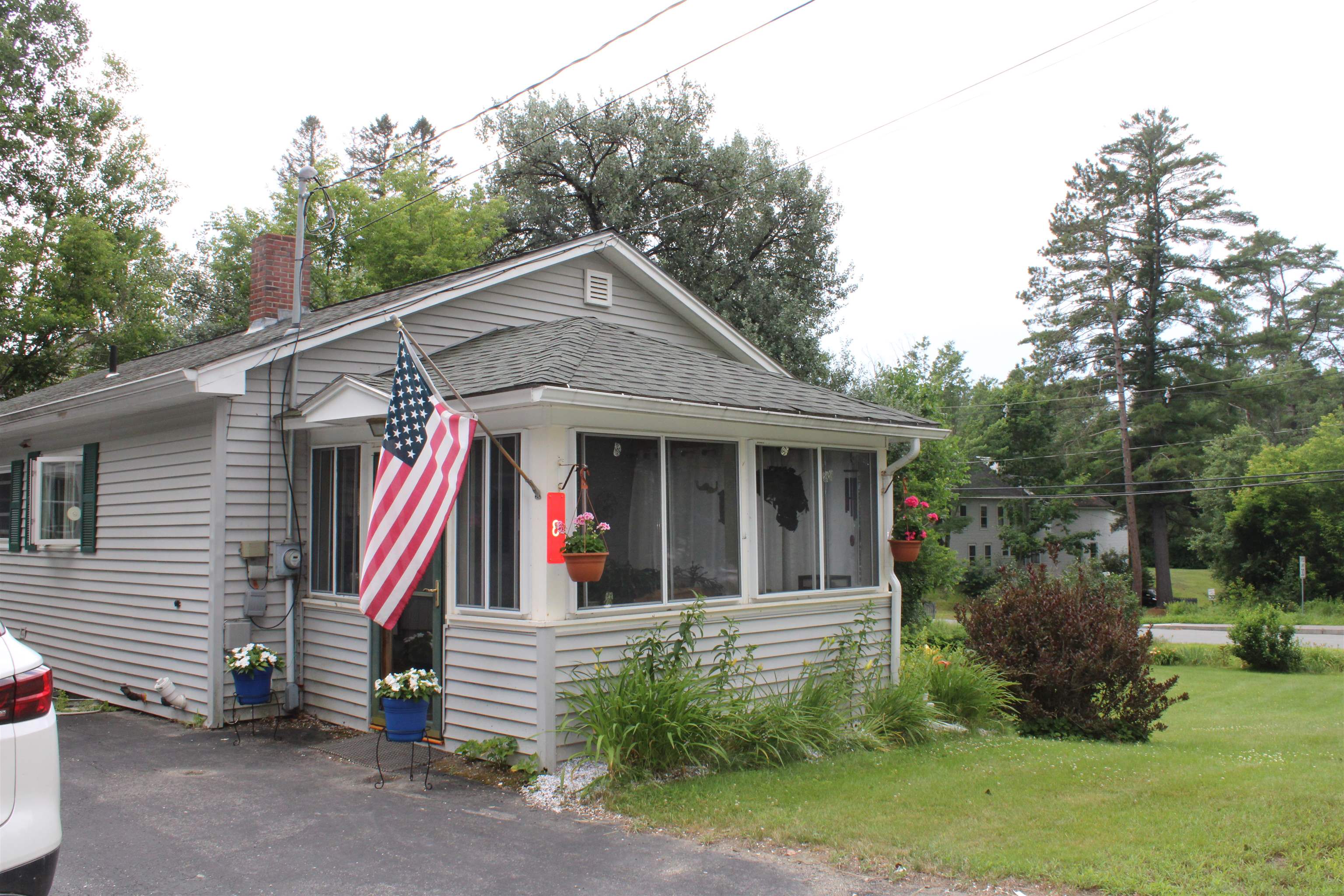 8 Holly Heights Property Photo 37