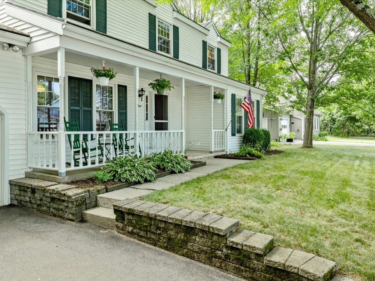 8 Brownell Drive Property Photo 1