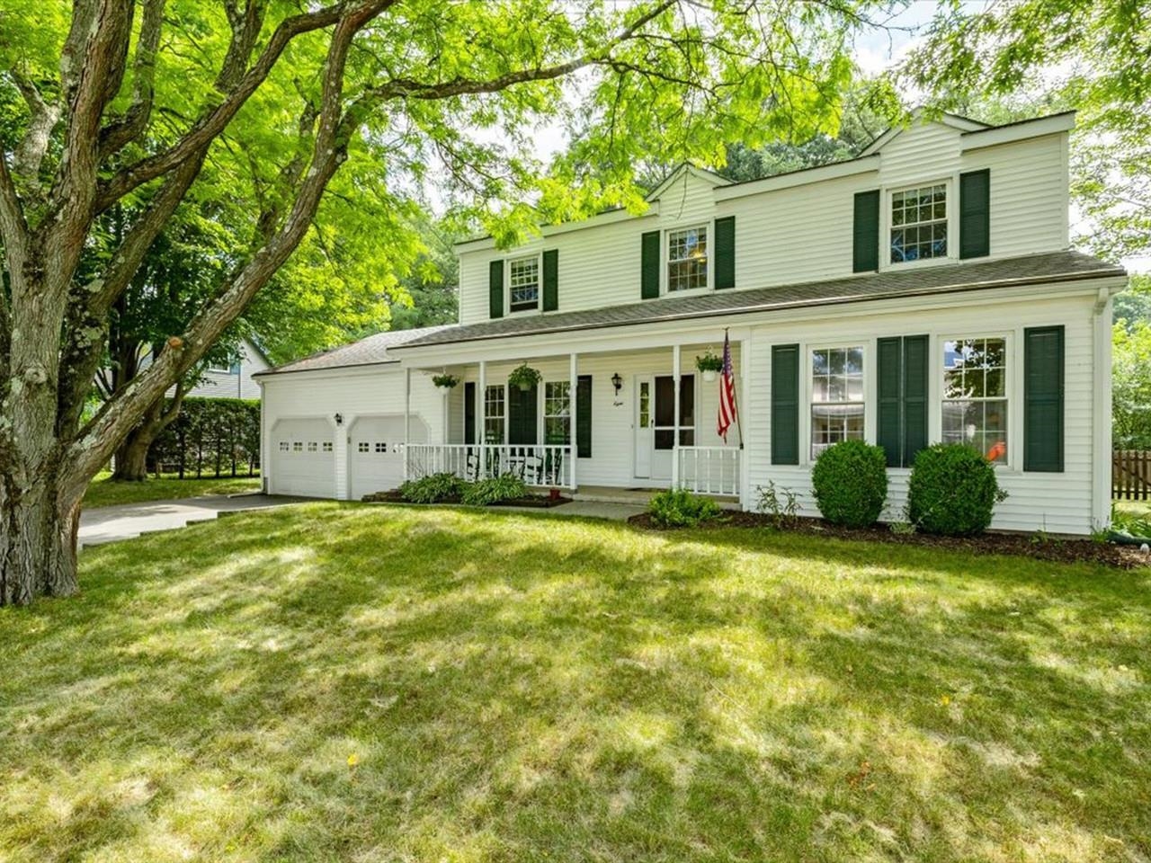 8 Brownell Drive Property Photo 3