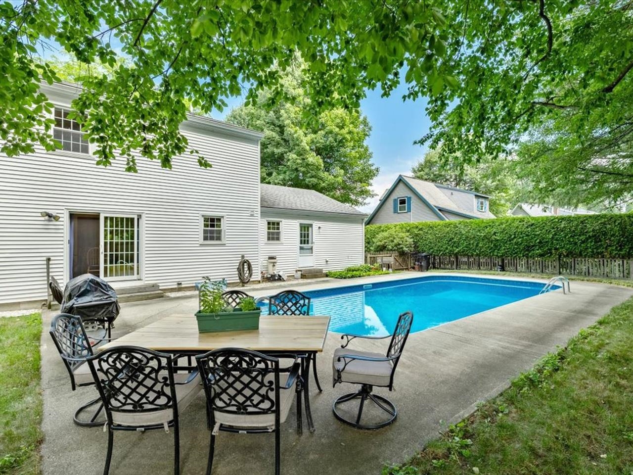 8 Brownell Drive Property Photo 45