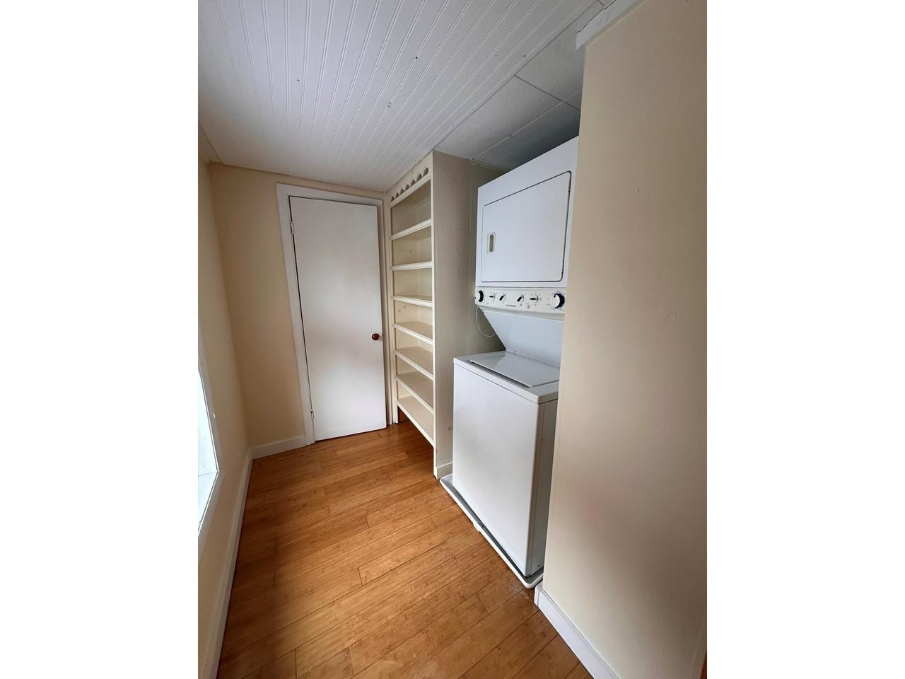 87 Spring Street Property Photo 12