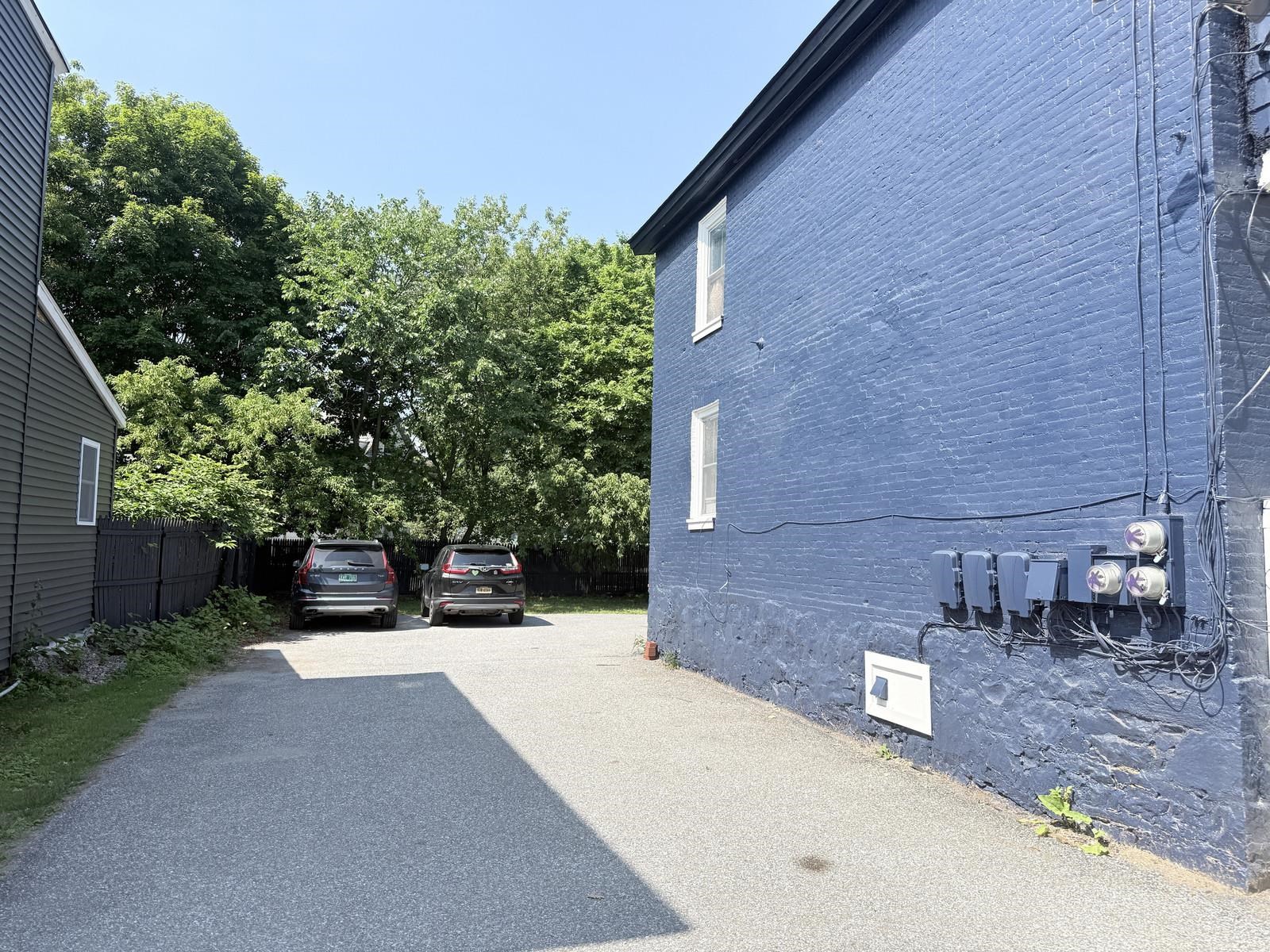 87 Spring Street Property Photo 27