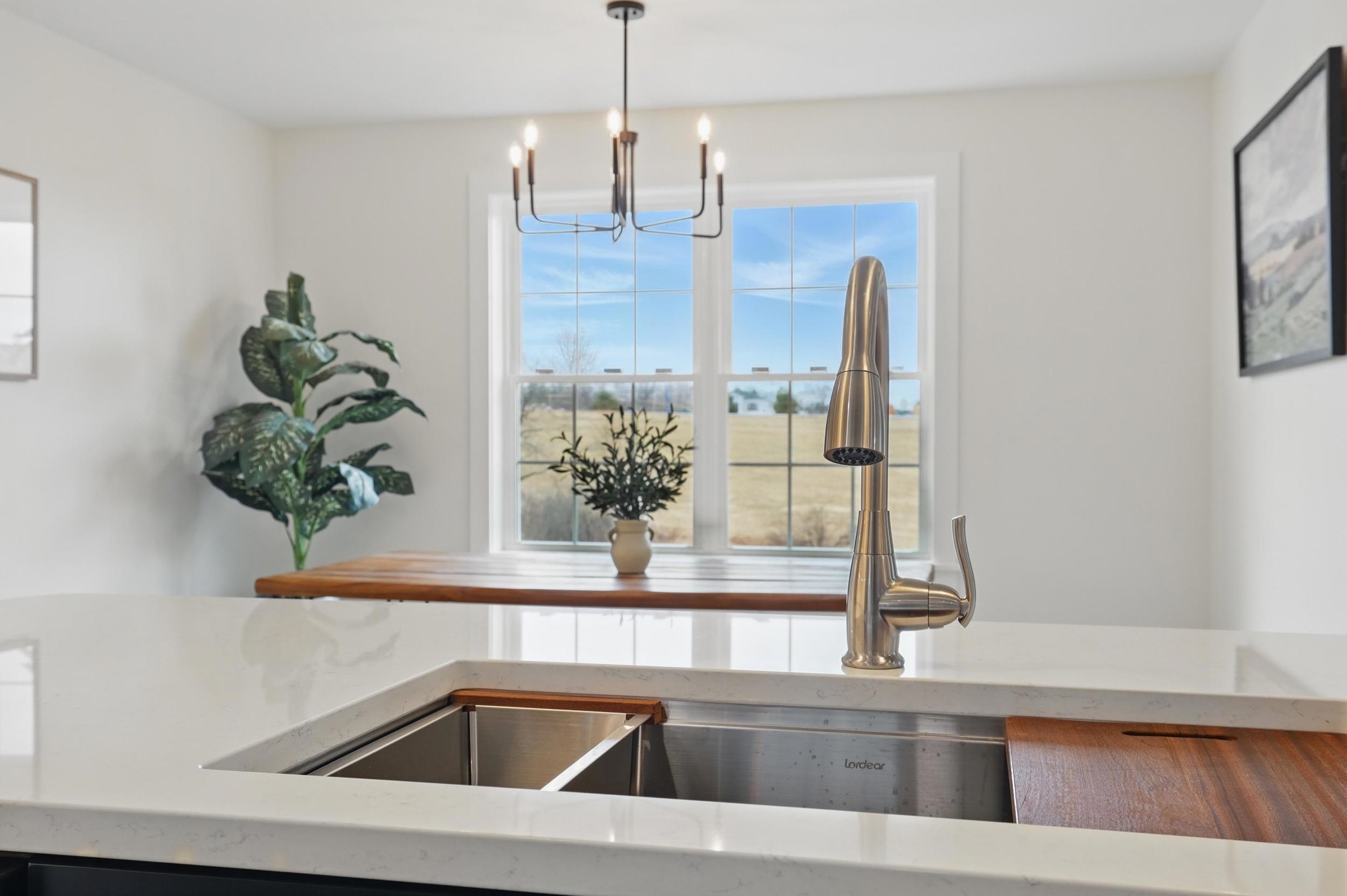 15 Brook Circle Property Photo 1