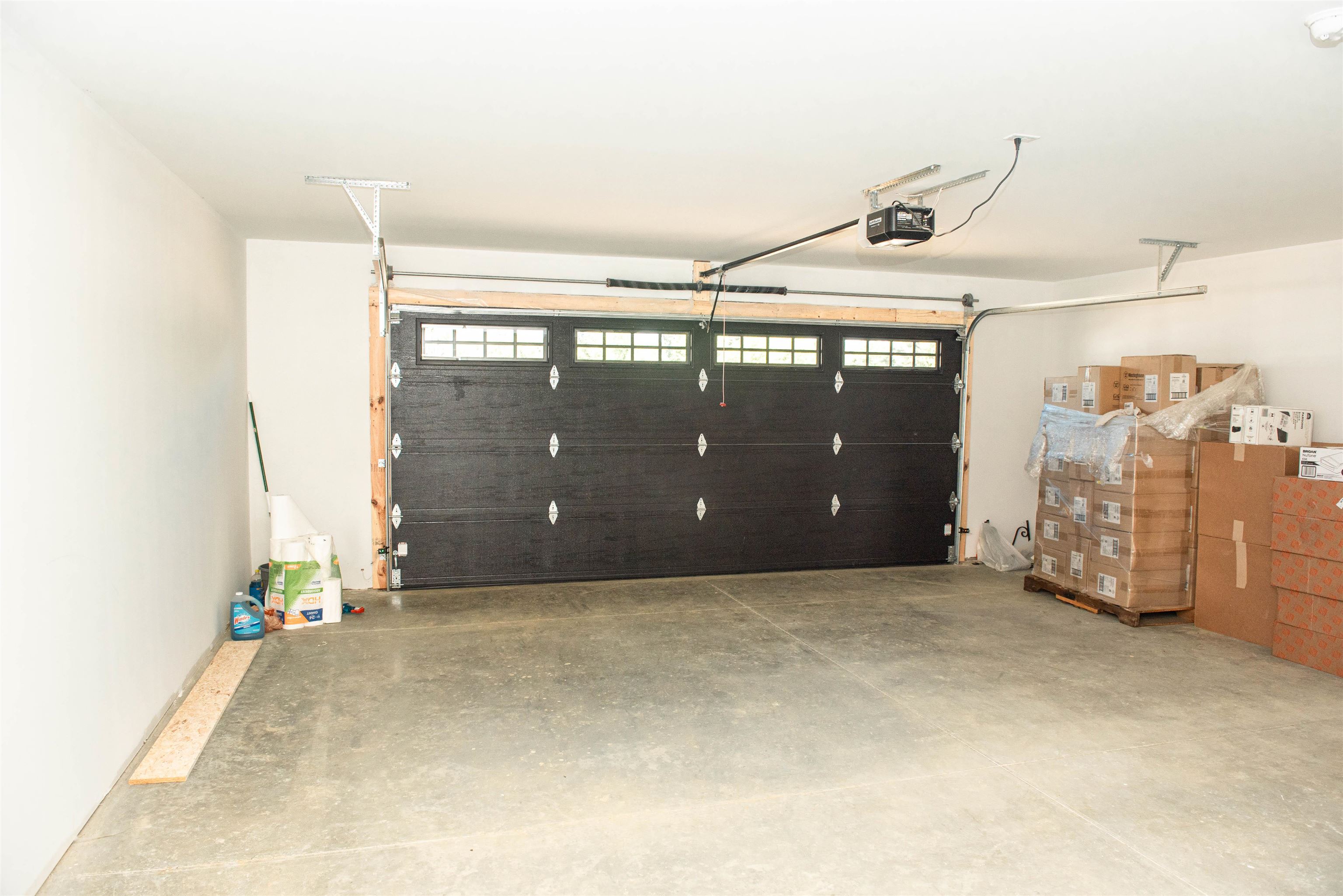 15 Brook Circle Property Photo 27