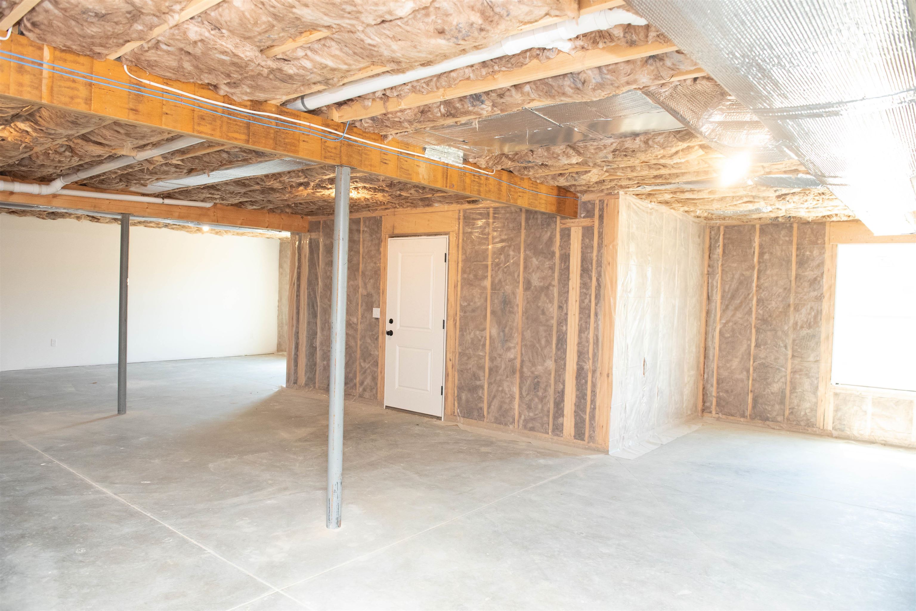 15 Brook Circle Property Photo 29
