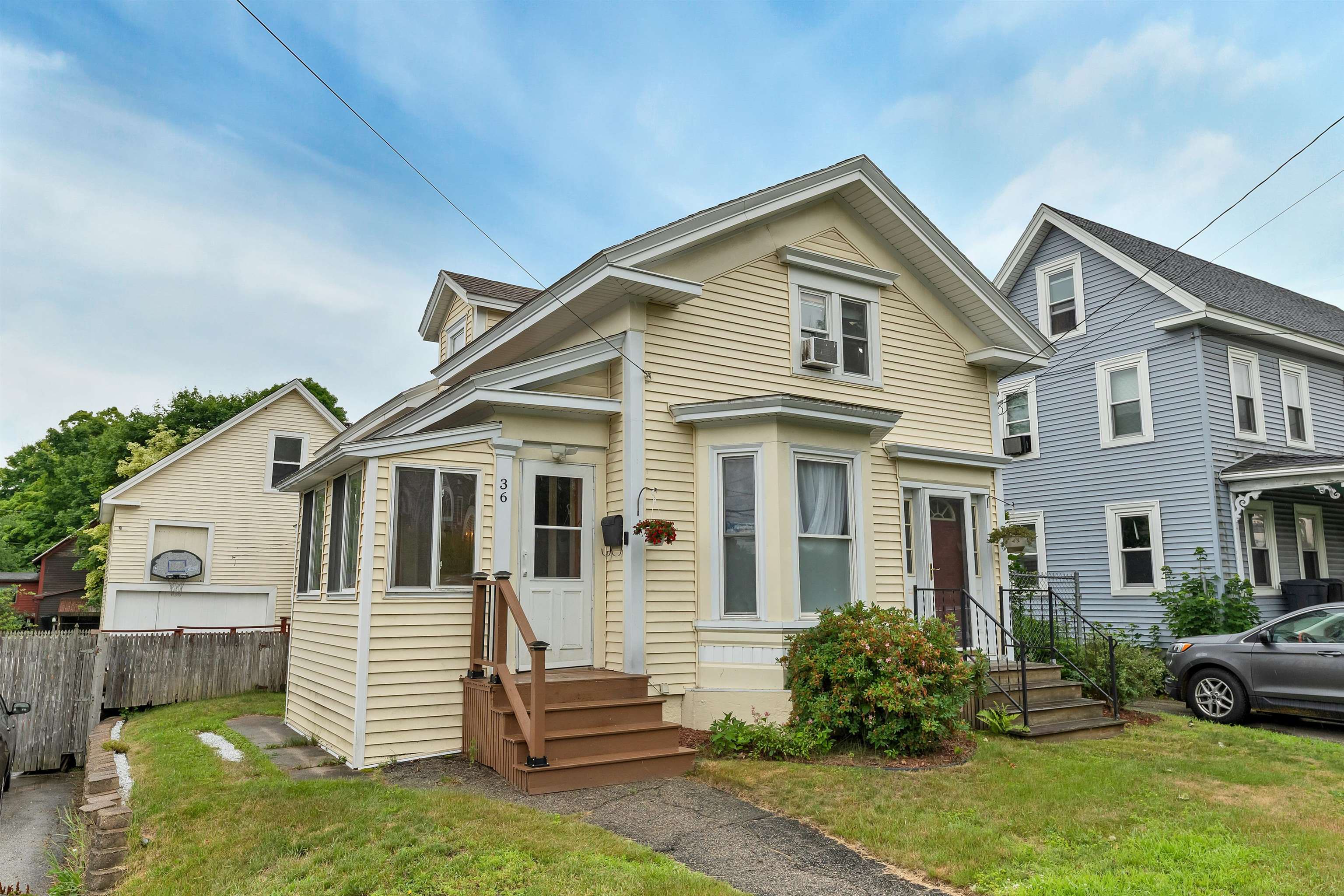 36 Central Street Property Photo 2