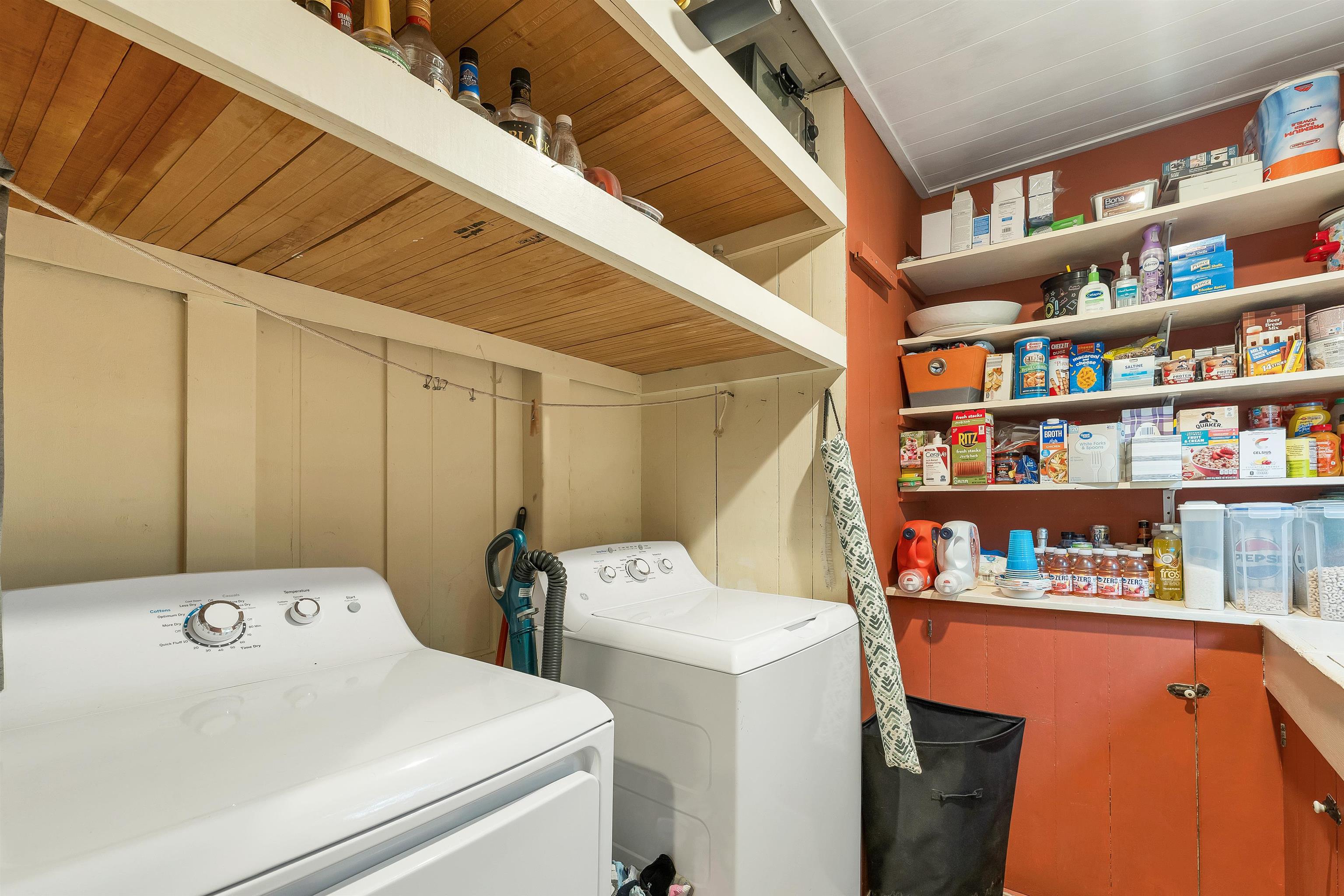 36 Central Street Property Photo 21