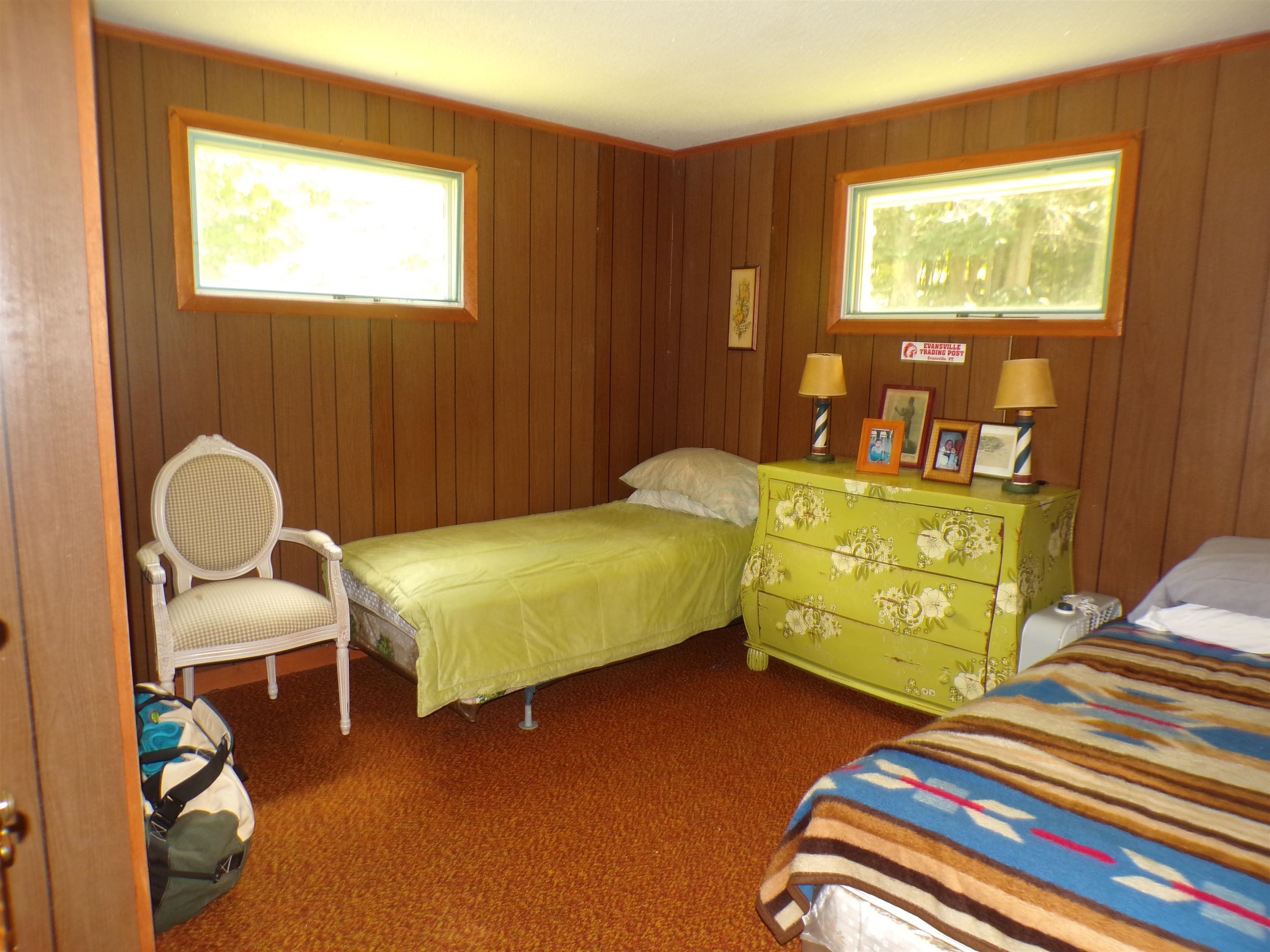 100 Sterling Lane Property Photo 10