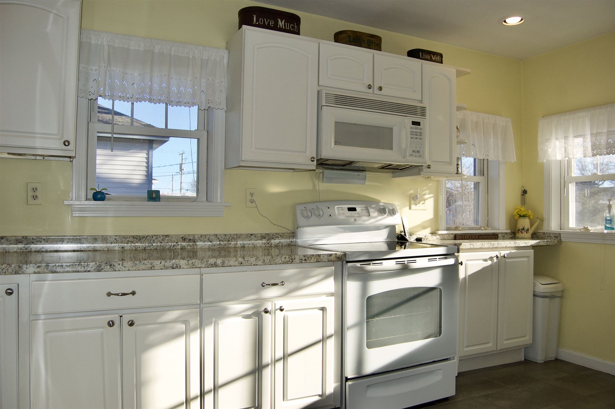 10 Powers Avenue Property Photo 8