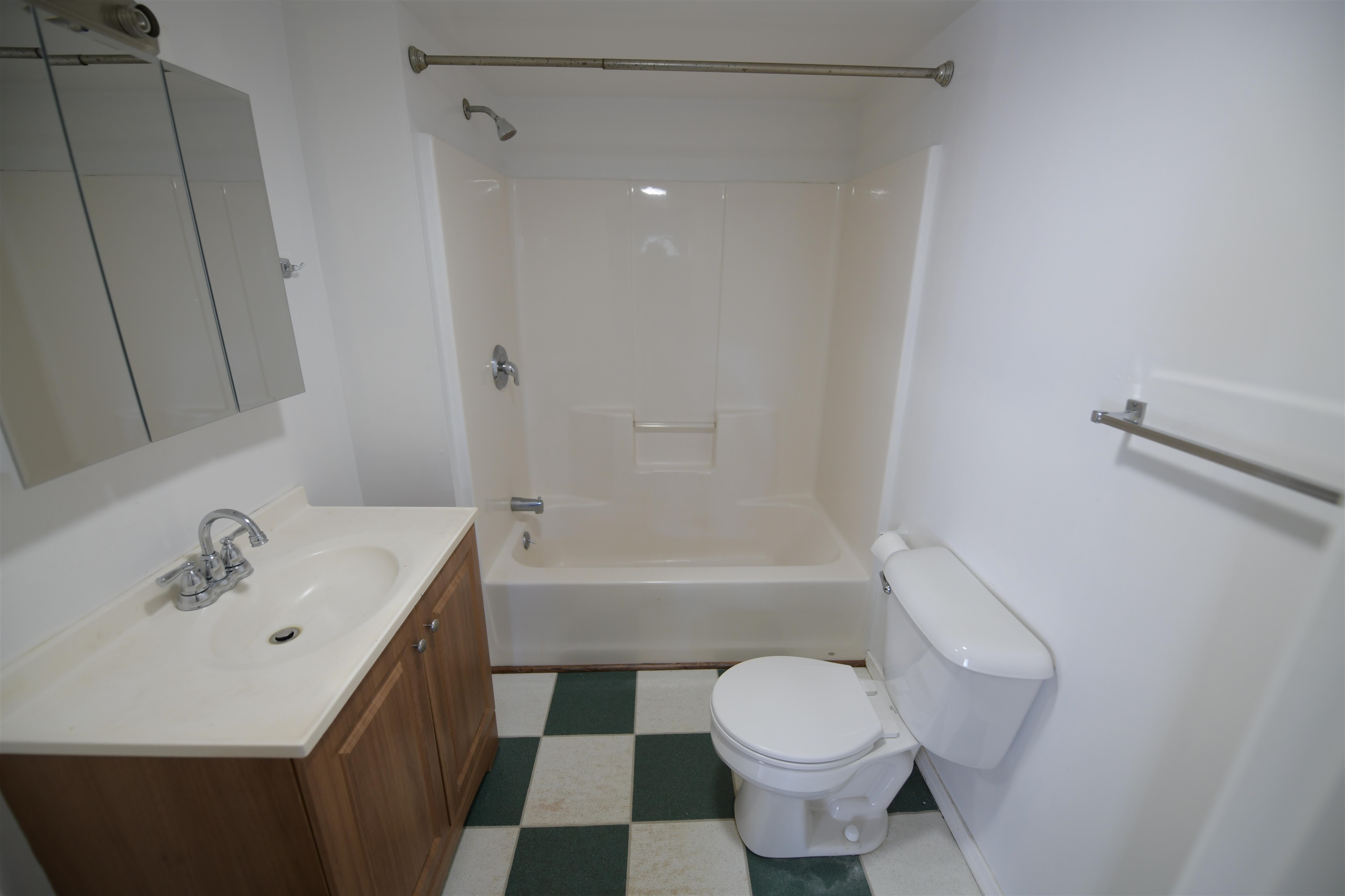 82 Hickok Street Property Photo 25