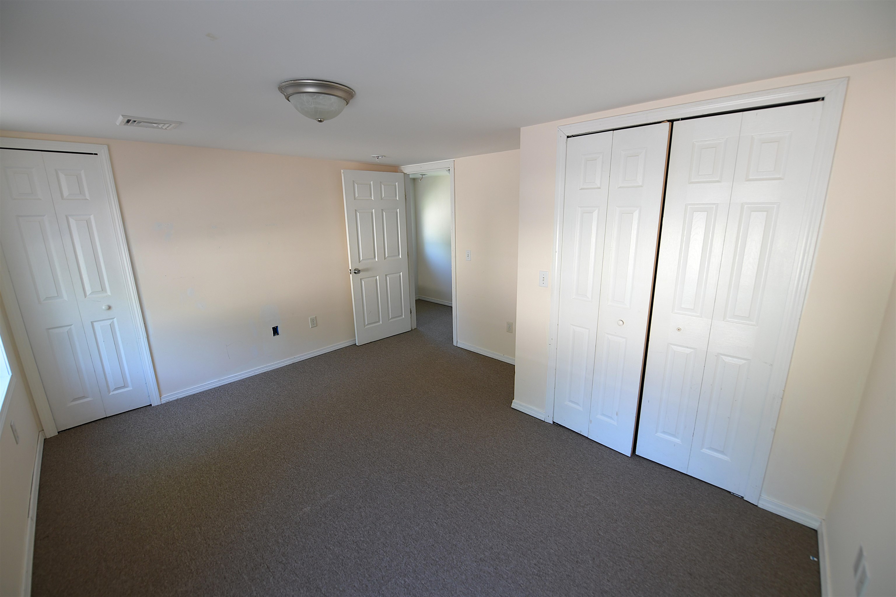 82 Hickok Street Property Photo 27