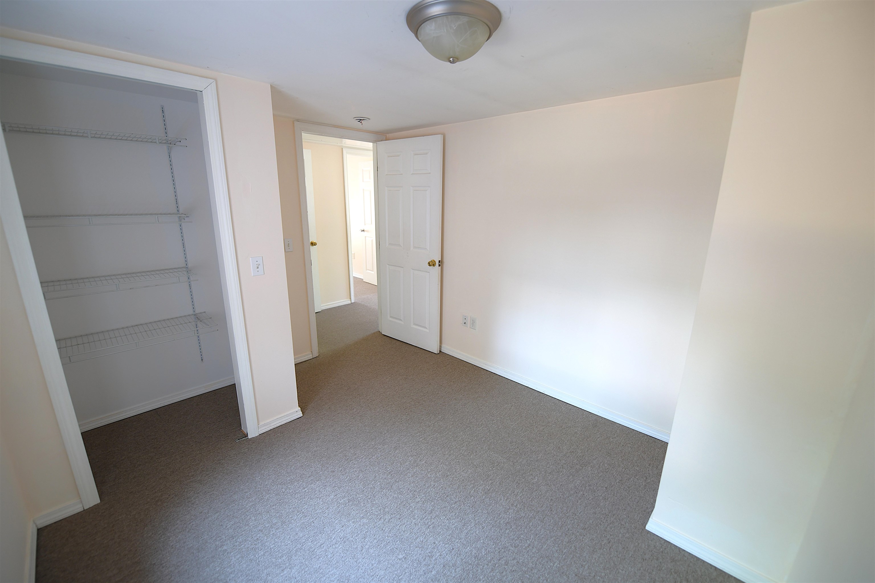 82 Hickok Street Property Photo 28