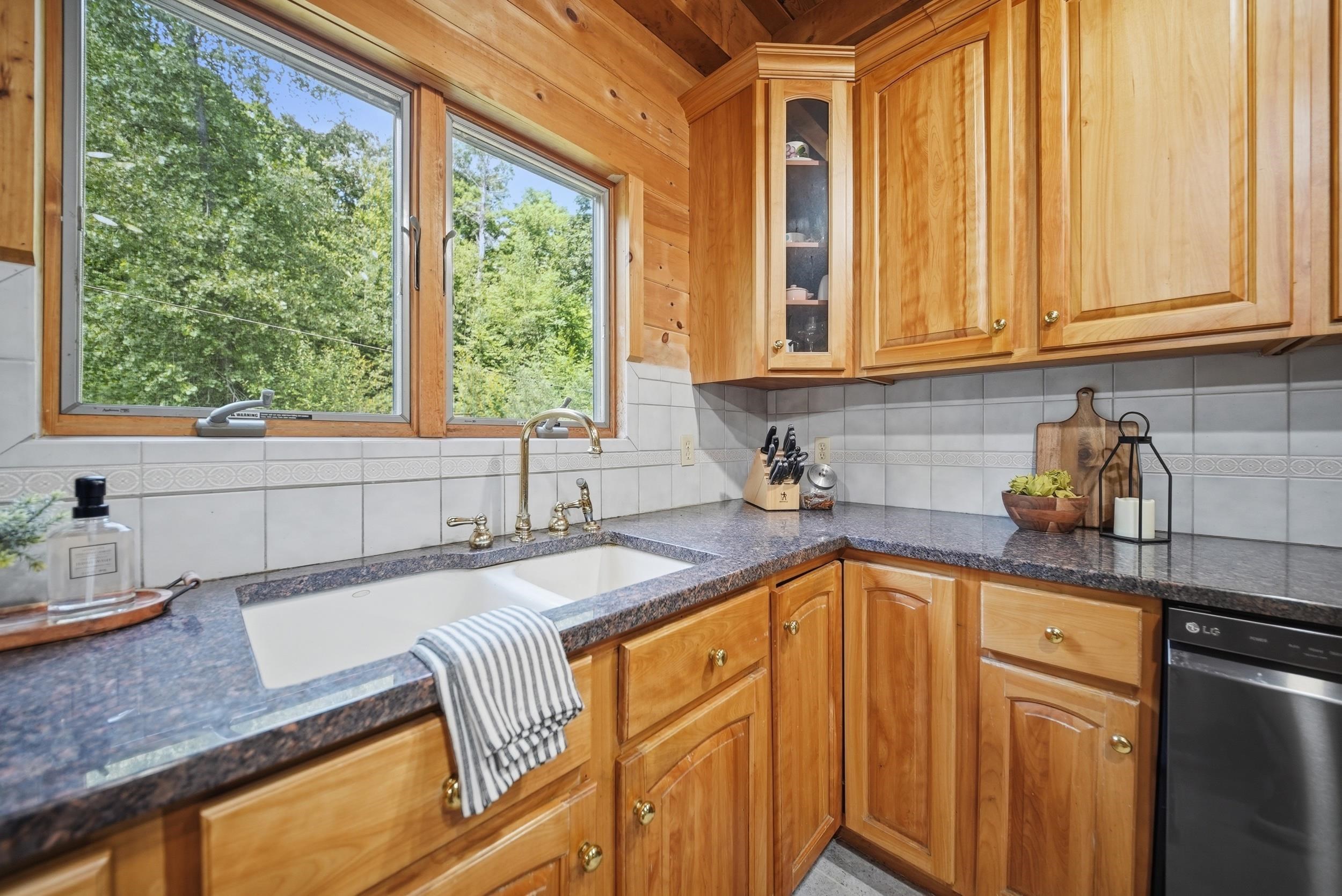 120 North Shore Road Property Photo 15