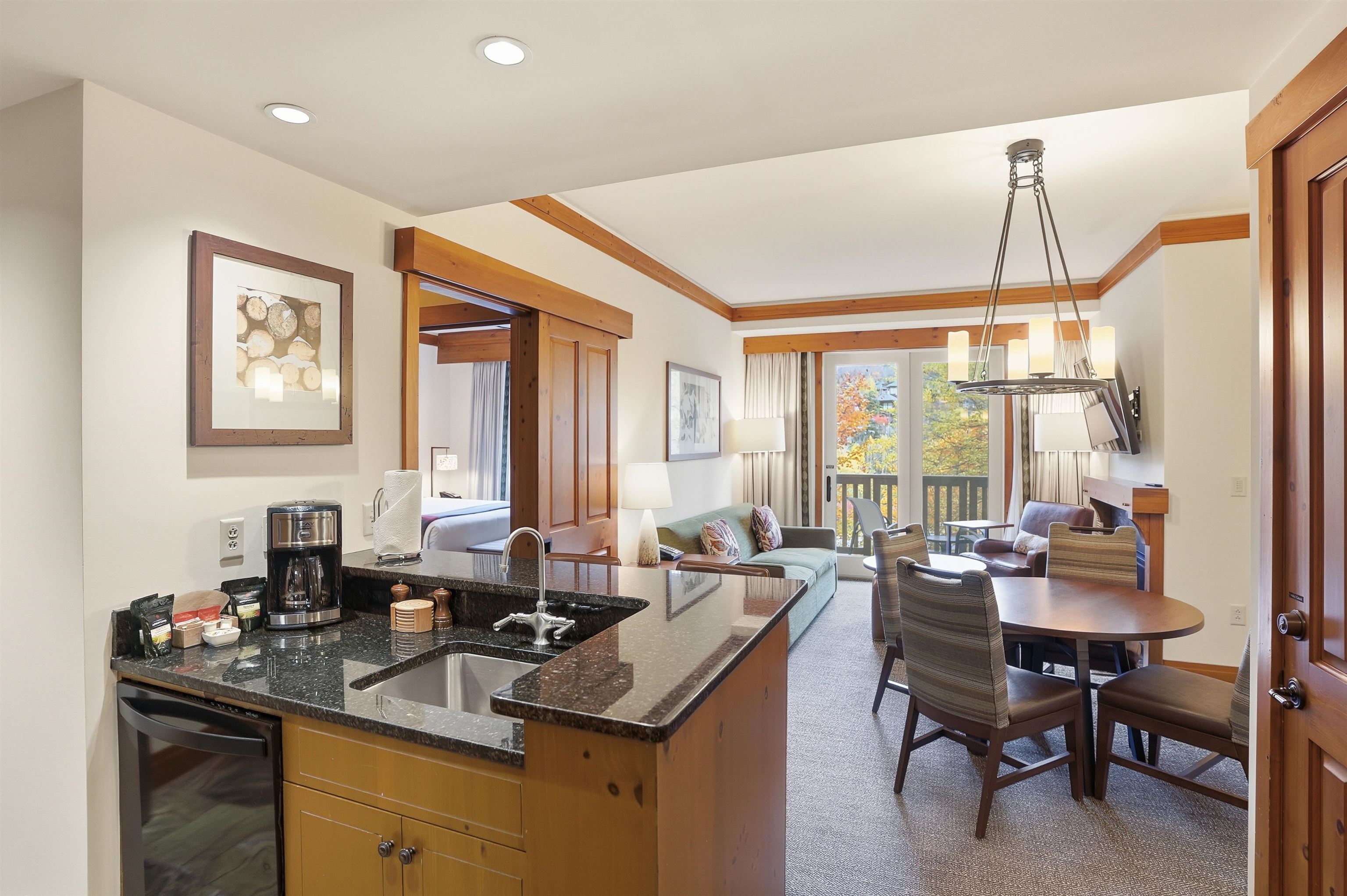 7412 Mountain Road Property Photo 1