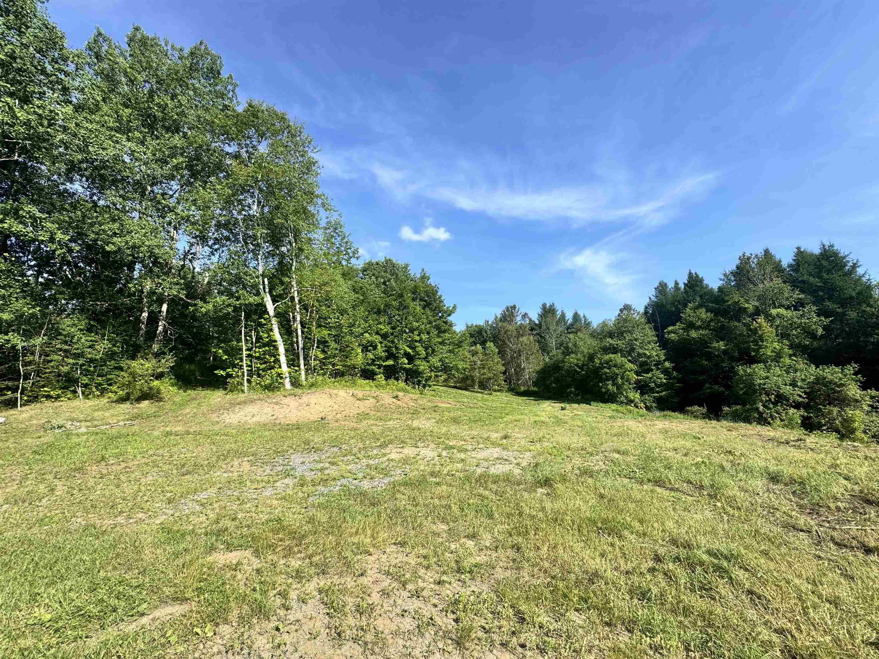2574 Chelsea Road Property Photo 3