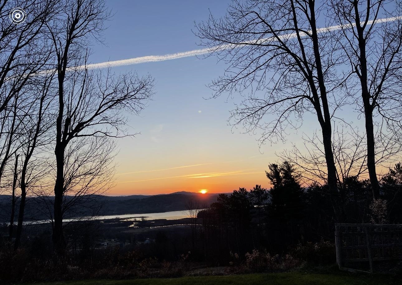 537 Memphremagog Views Property Photo 6
