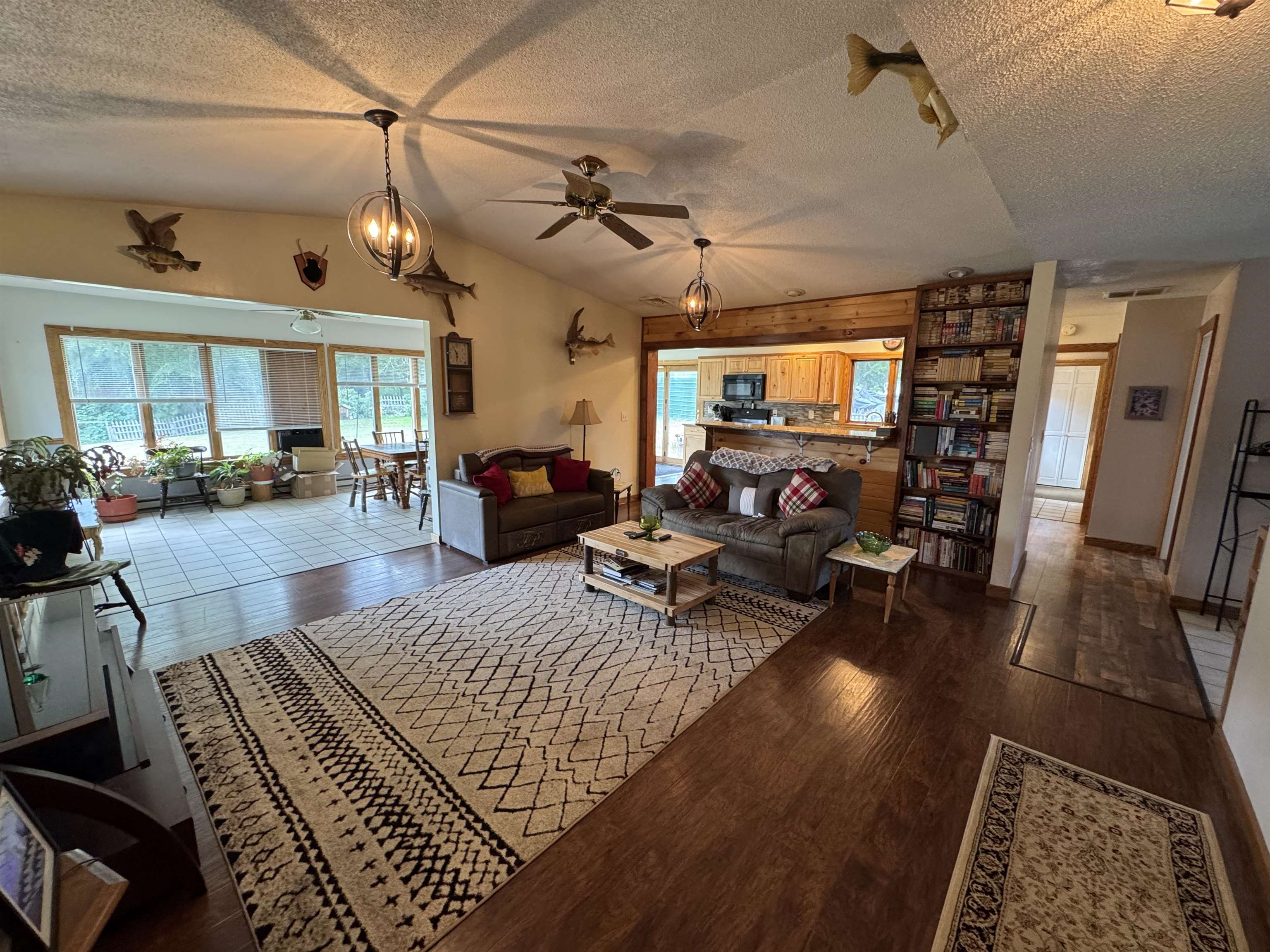 537 Memphremagog Views Property Photo 12