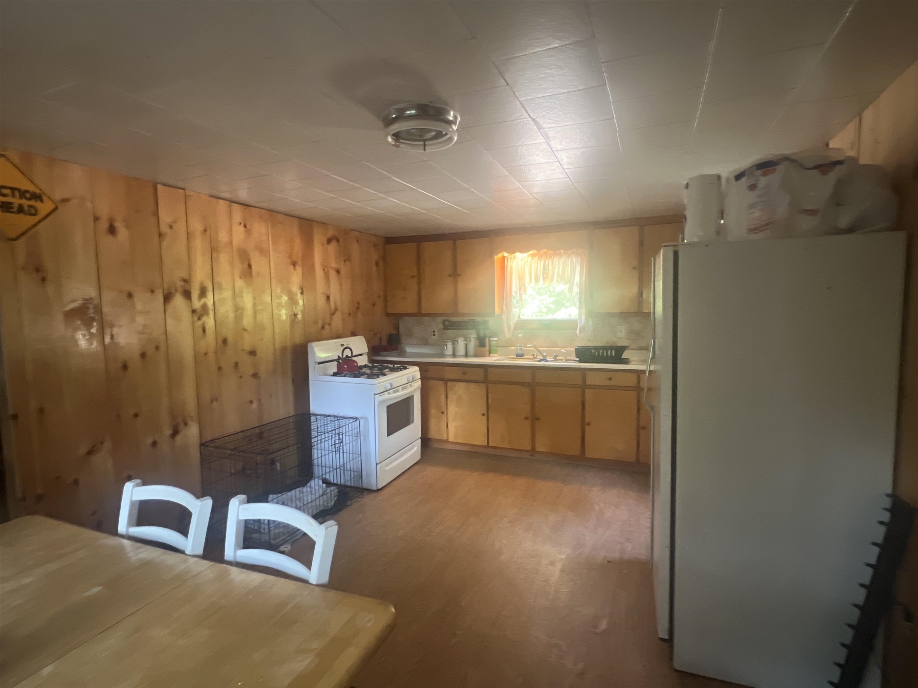 14 Railroad Street Property Photo 10