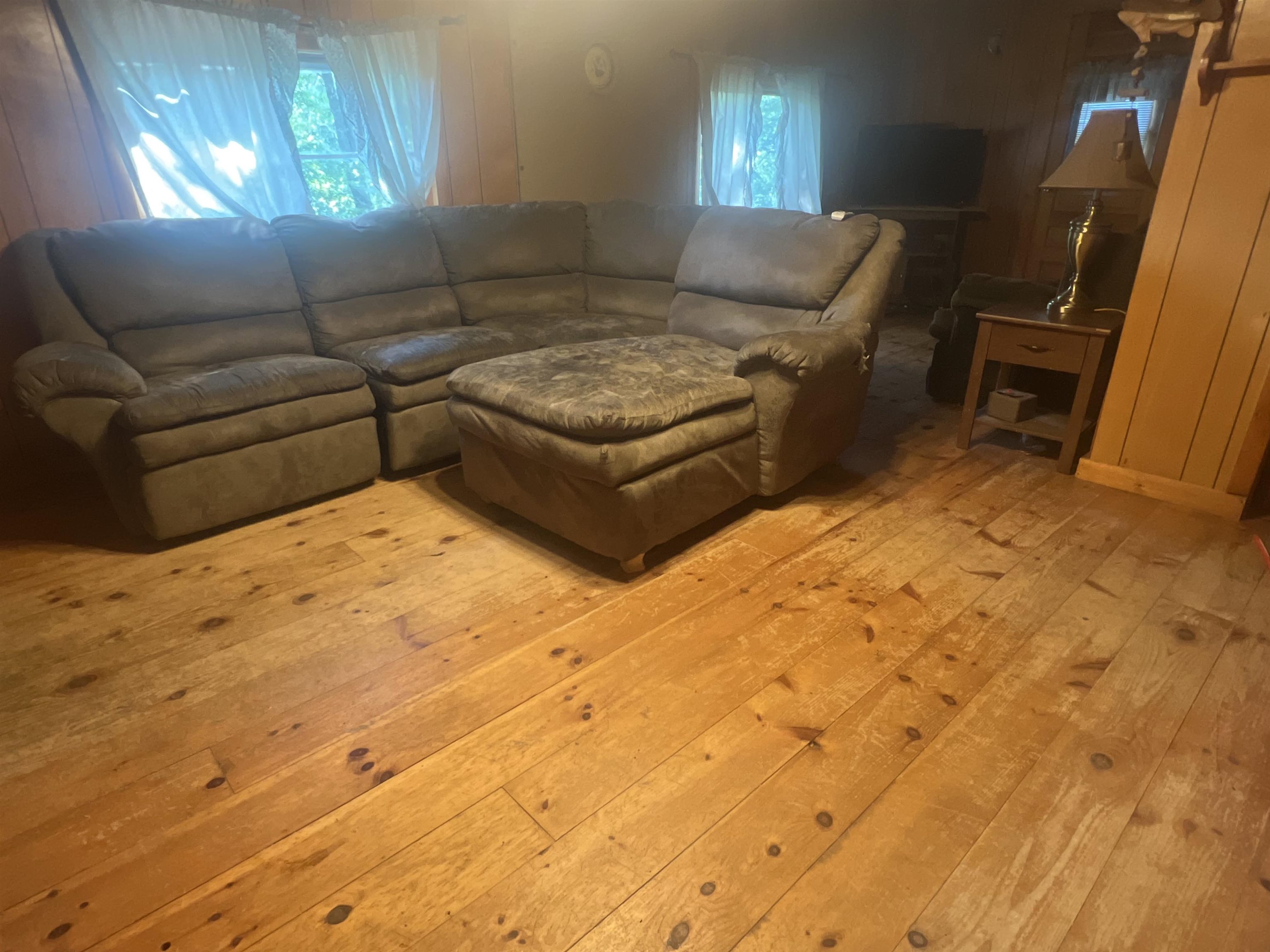 14 Railroad Street Property Photo 14