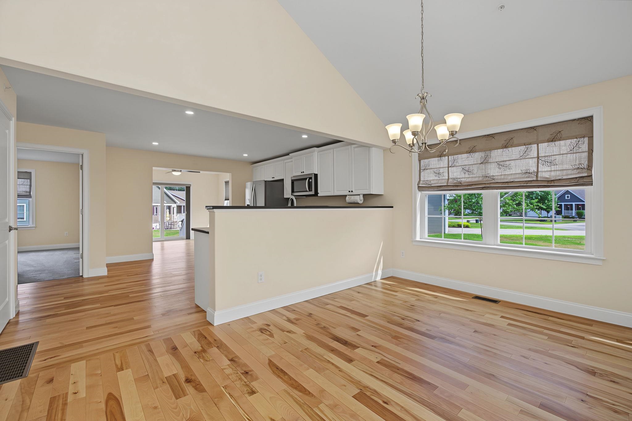 4 James Circle Property Photo 14
