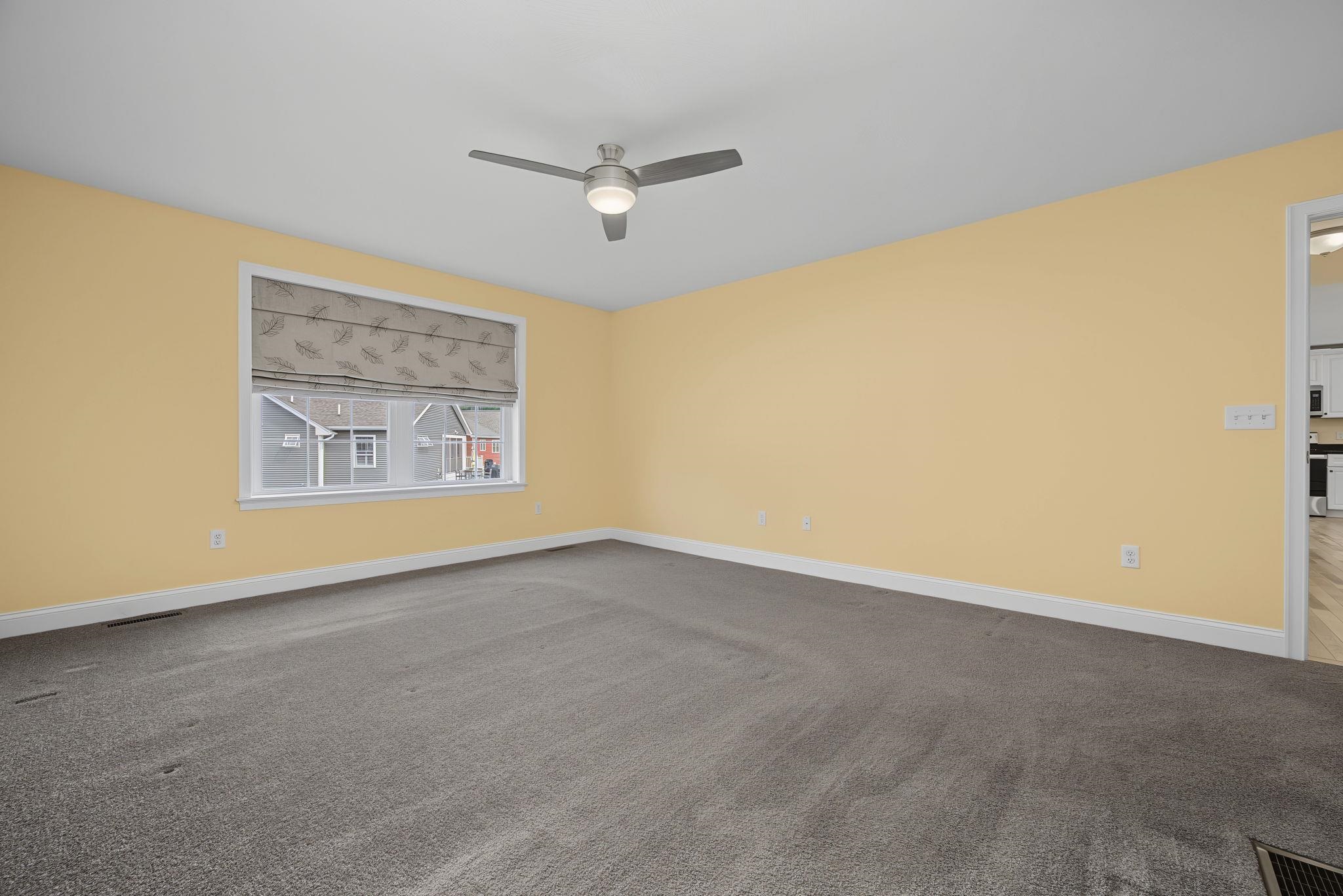 4 James Circle Property Photo 16
