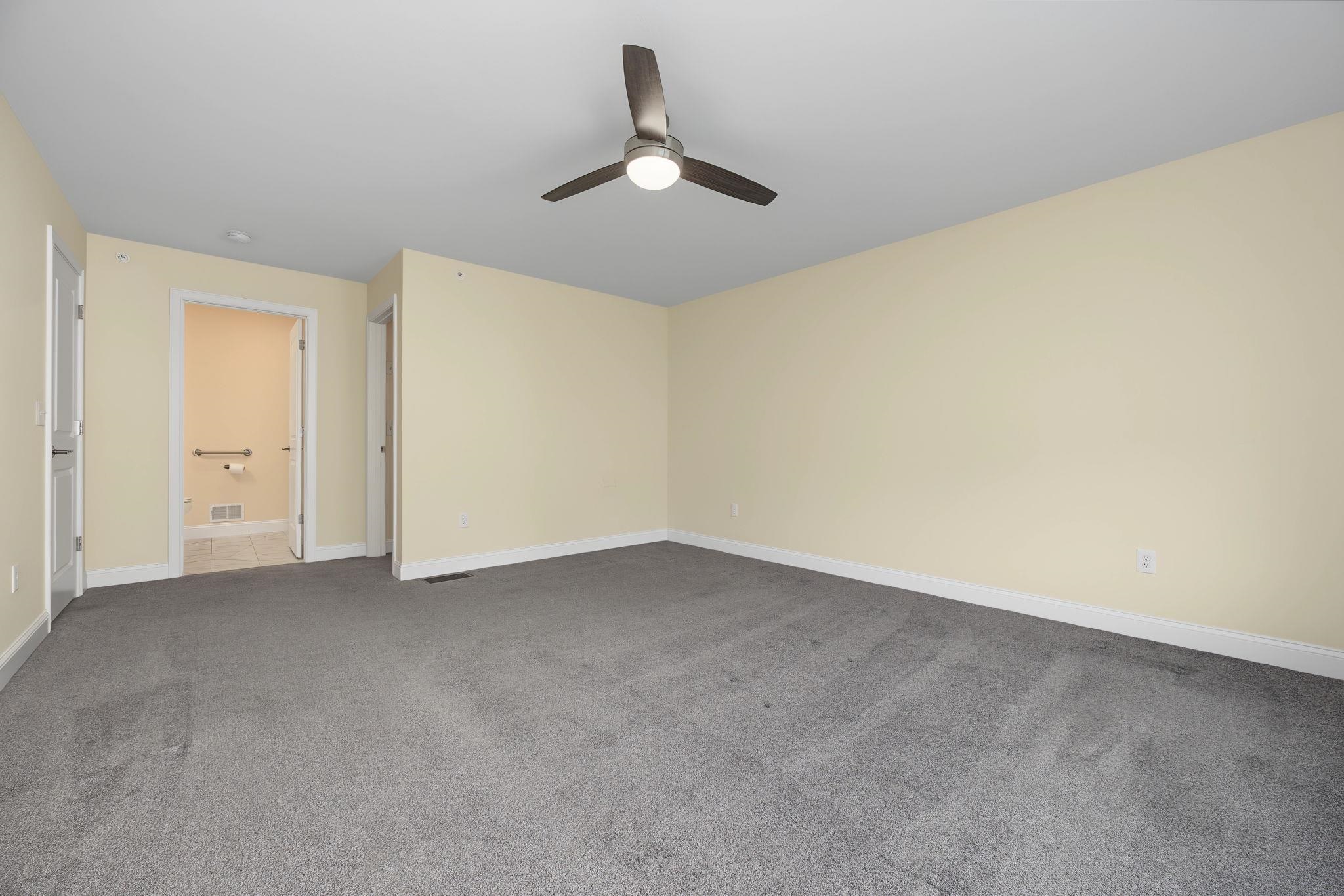 4 James Circle Property Photo 17