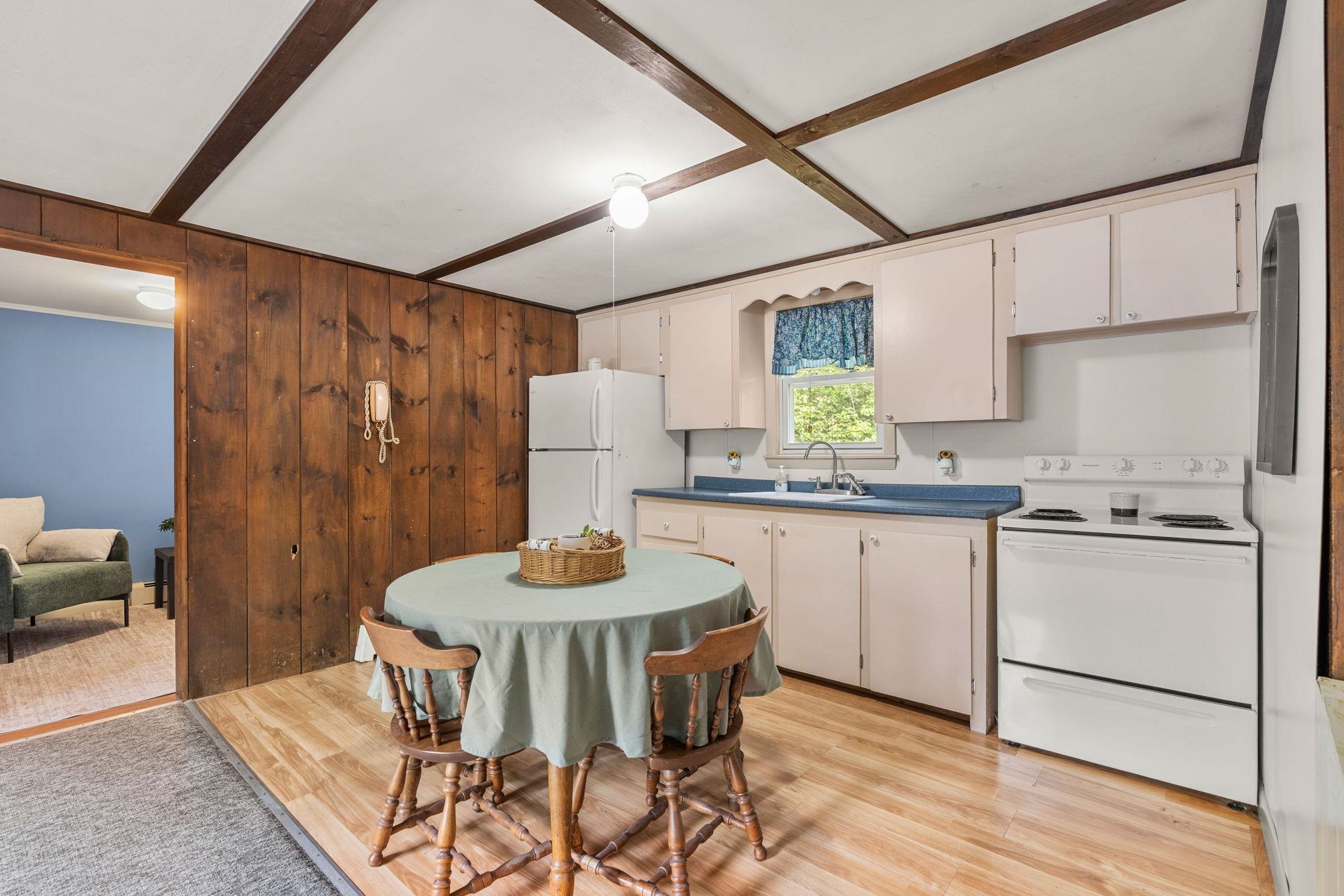 11 Dudley Drive Property Photo 6