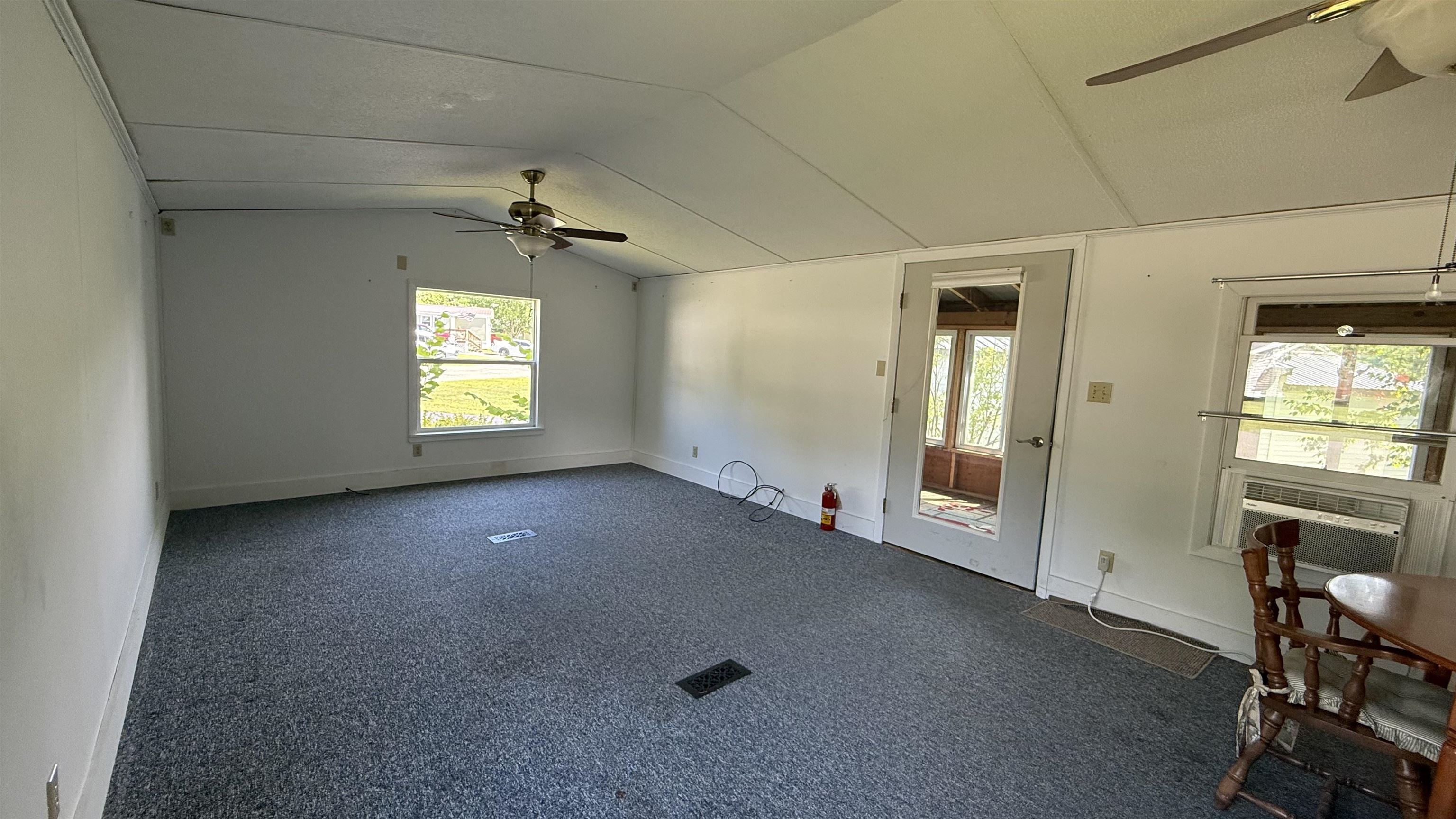 45 Oakwood Drive Property Photo 4