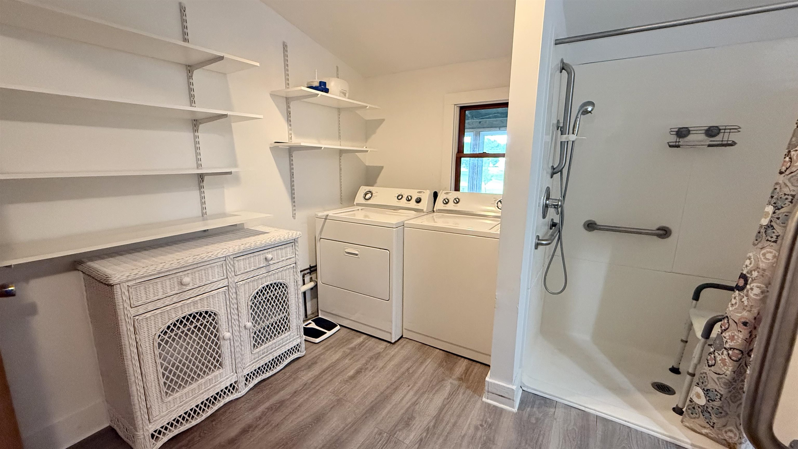 45 Oakwood Drive Property Photo 18